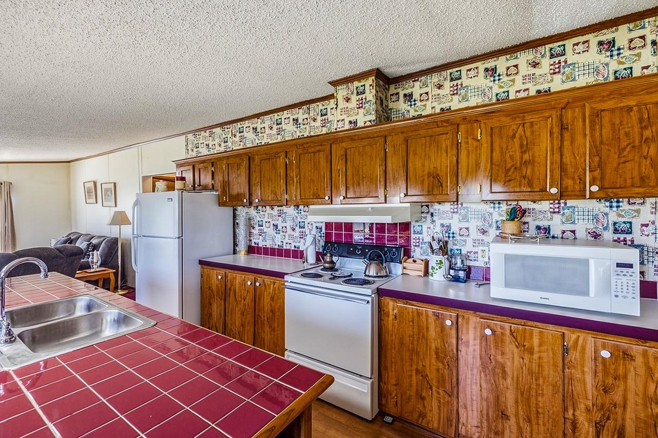 2131 & 2135 Moore Duncan Highway Property Photo 5
