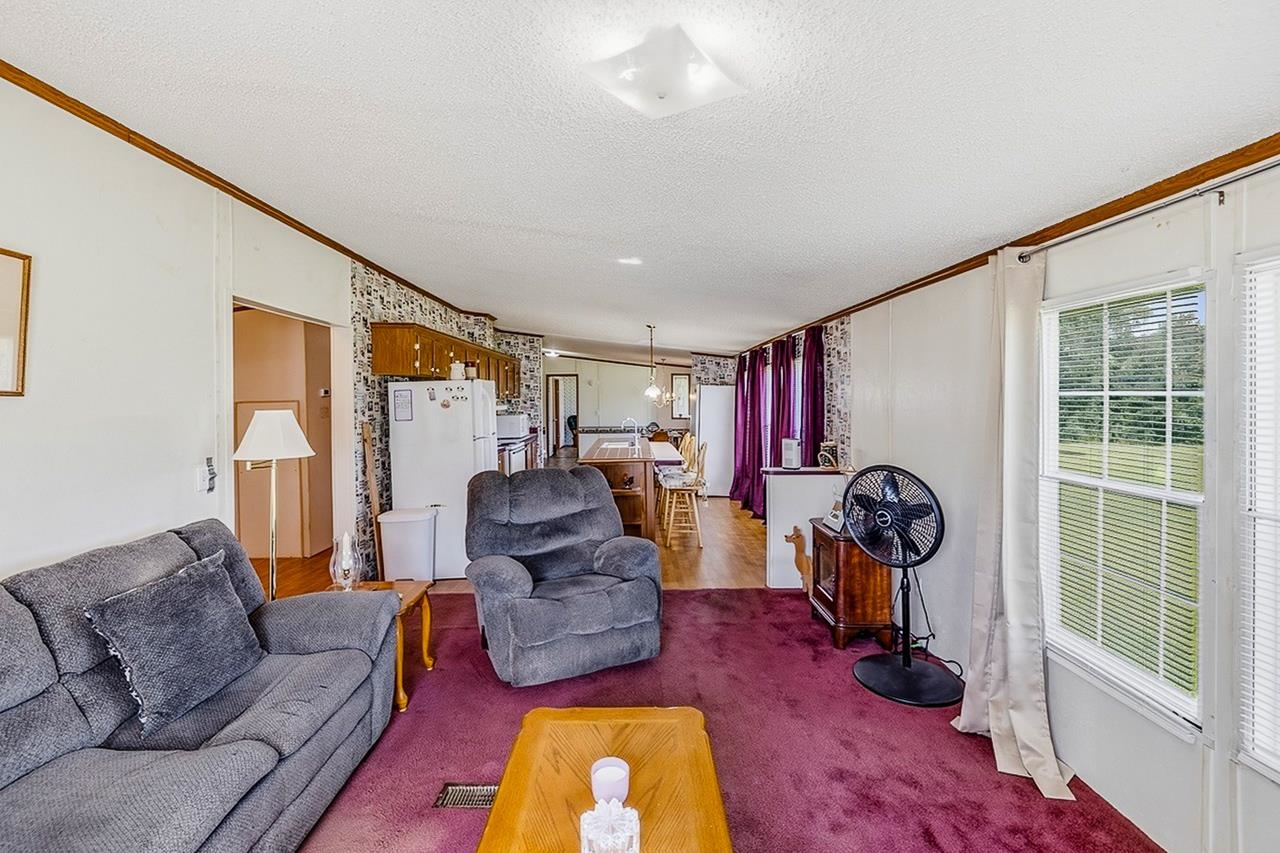 2131 & 2135 Moore Duncan Highway Property Photo 7