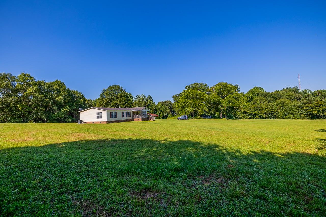 2131 & 2135 Moore Duncan Highway Property Photo 24