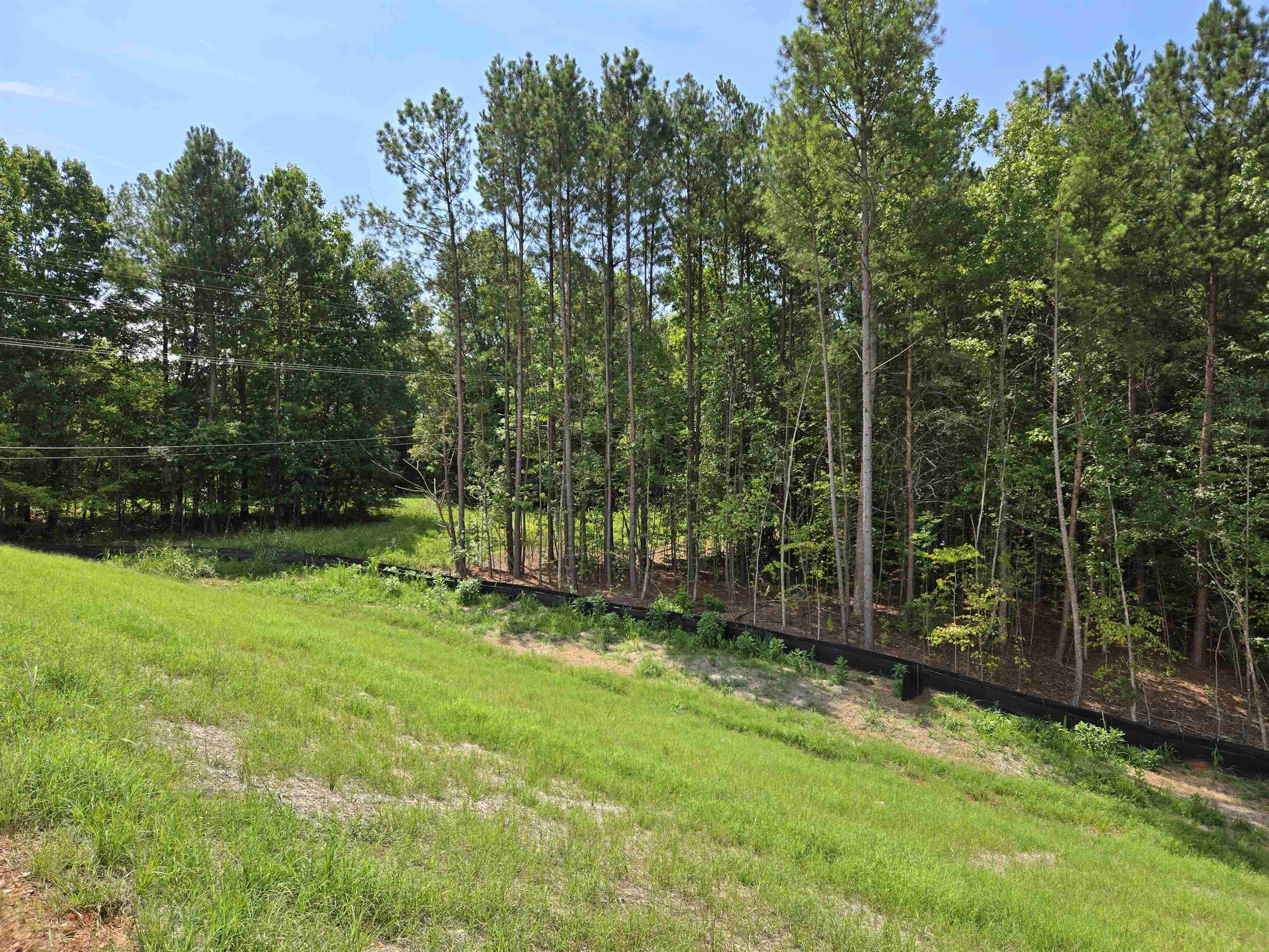 340565 Property Photo 3