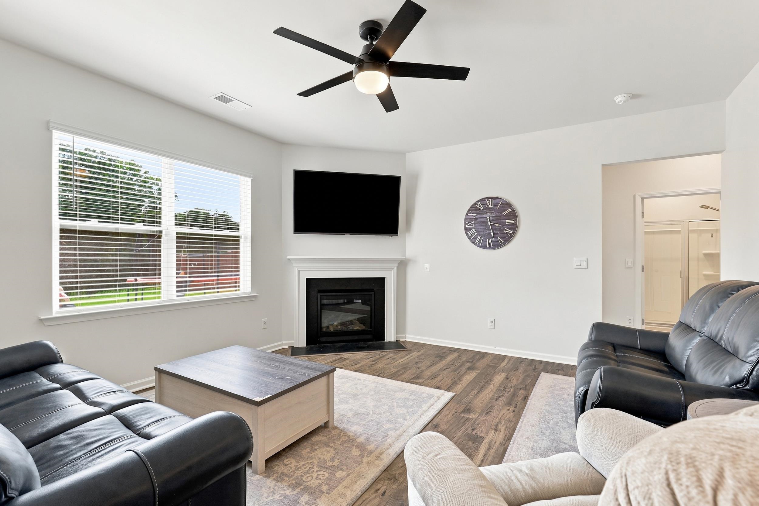 1054 Elmswell Lane Property Photo 8