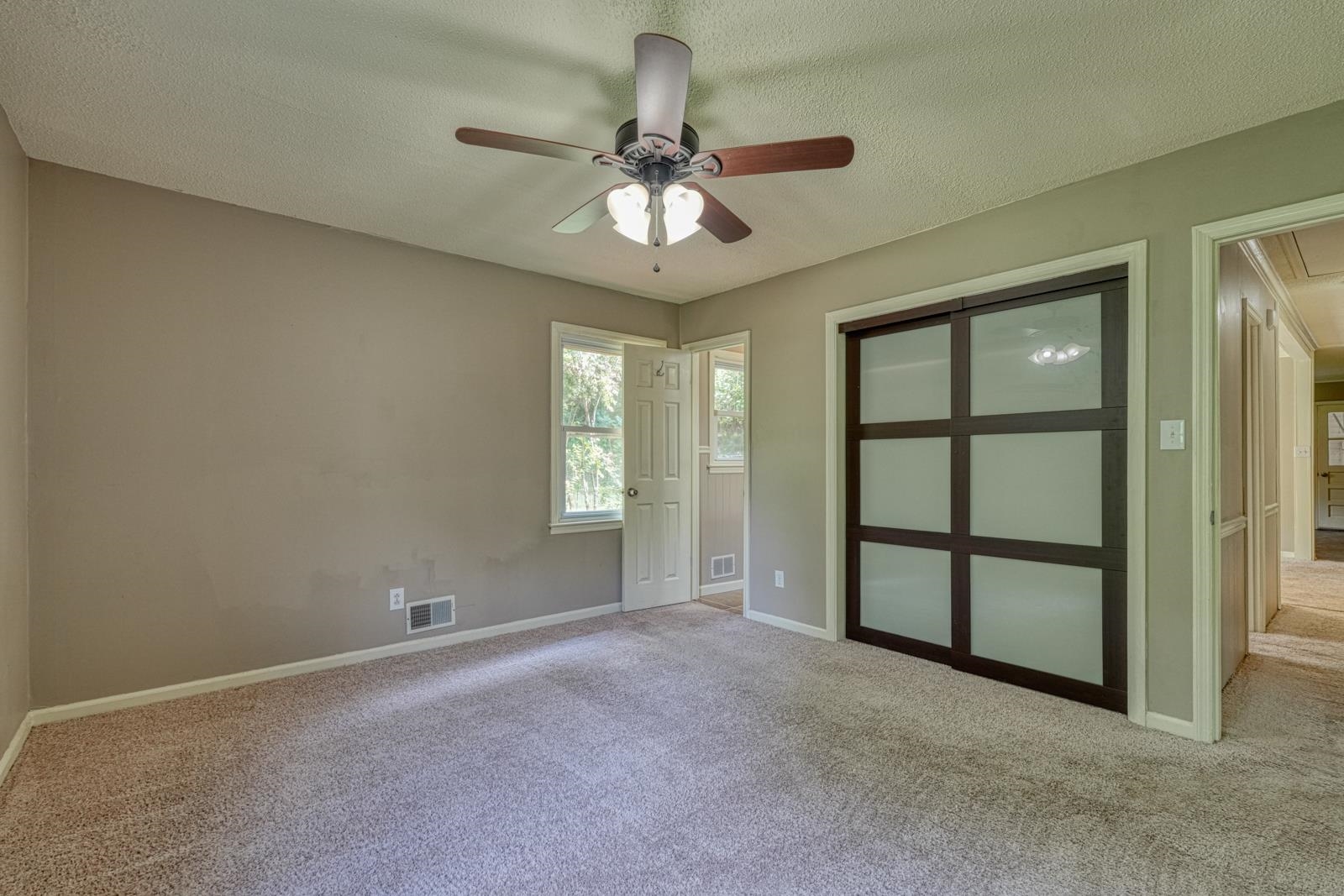 682 Davis Trading Post Road Property Photo 16