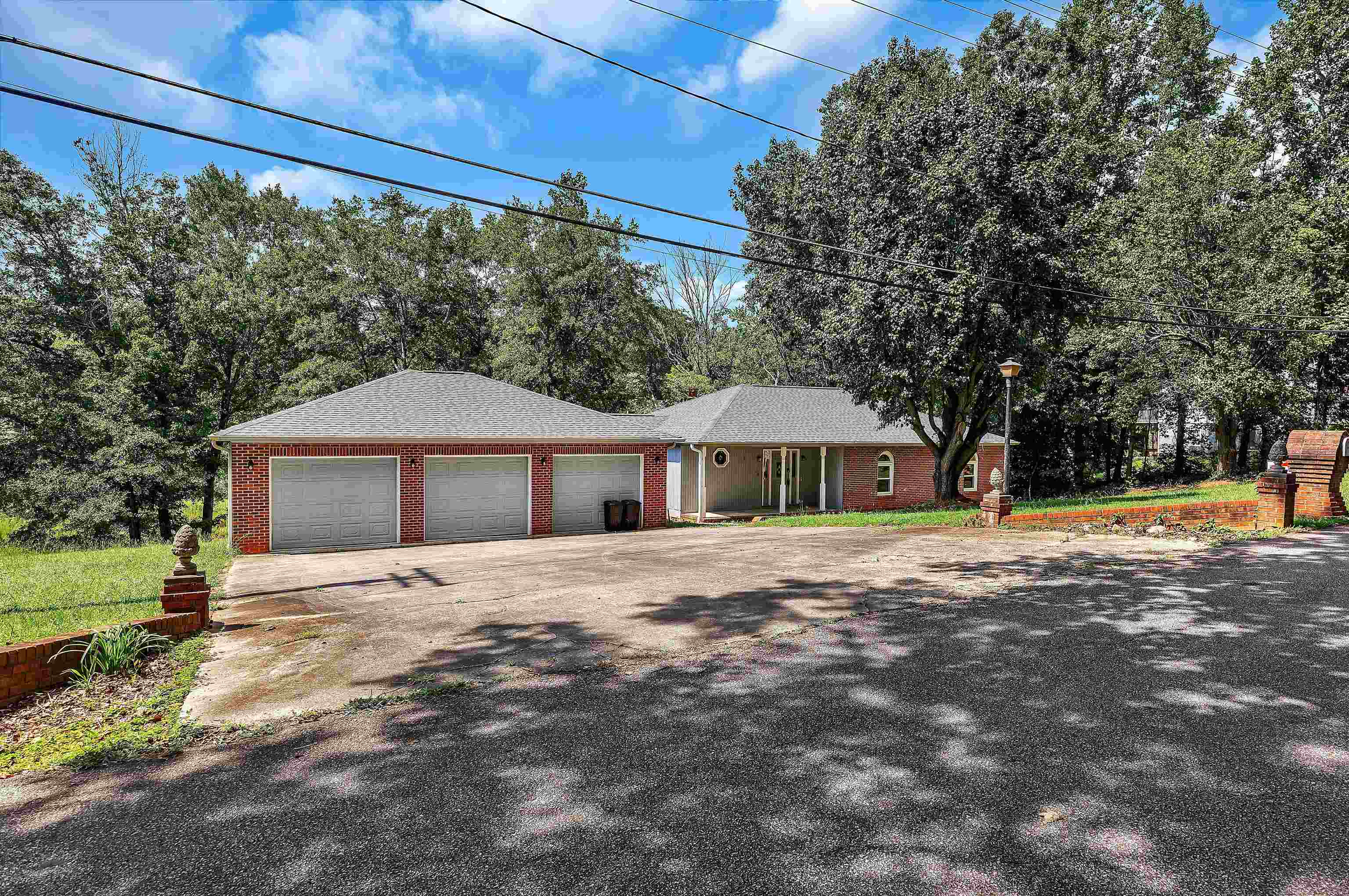 118 Old Saluda Dam Road Property Photo 2