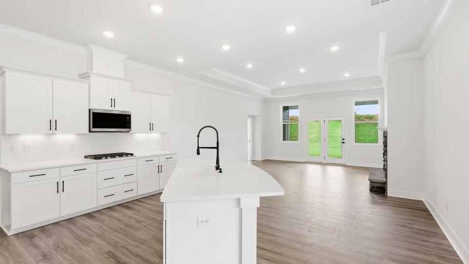 1133 Arango Street Property Photo 13