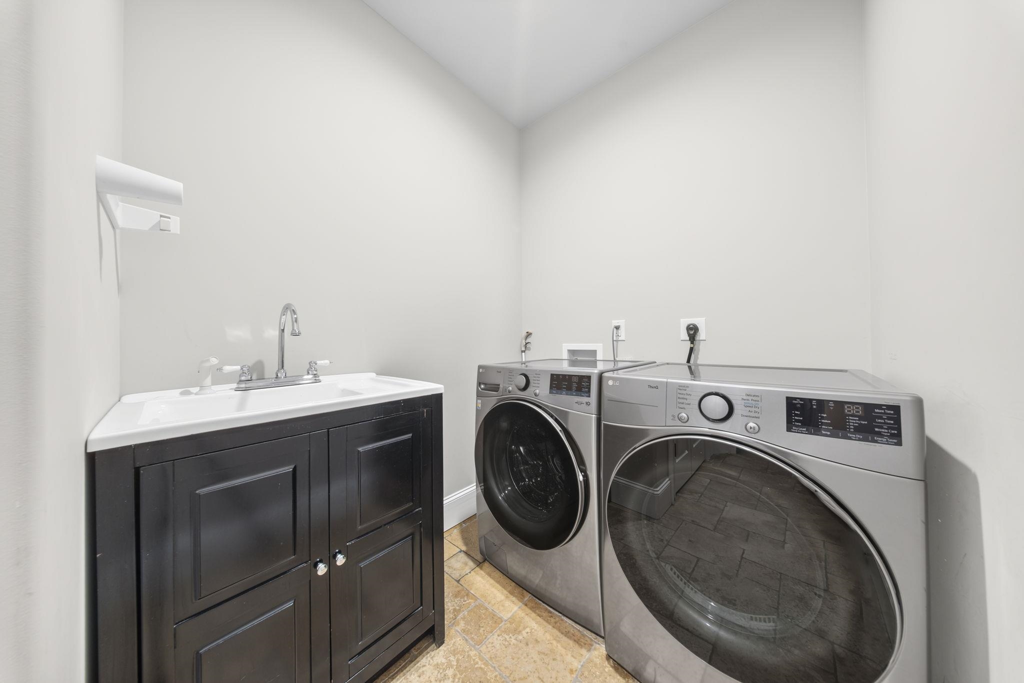 129 Overbrook Circle Property Photo 34