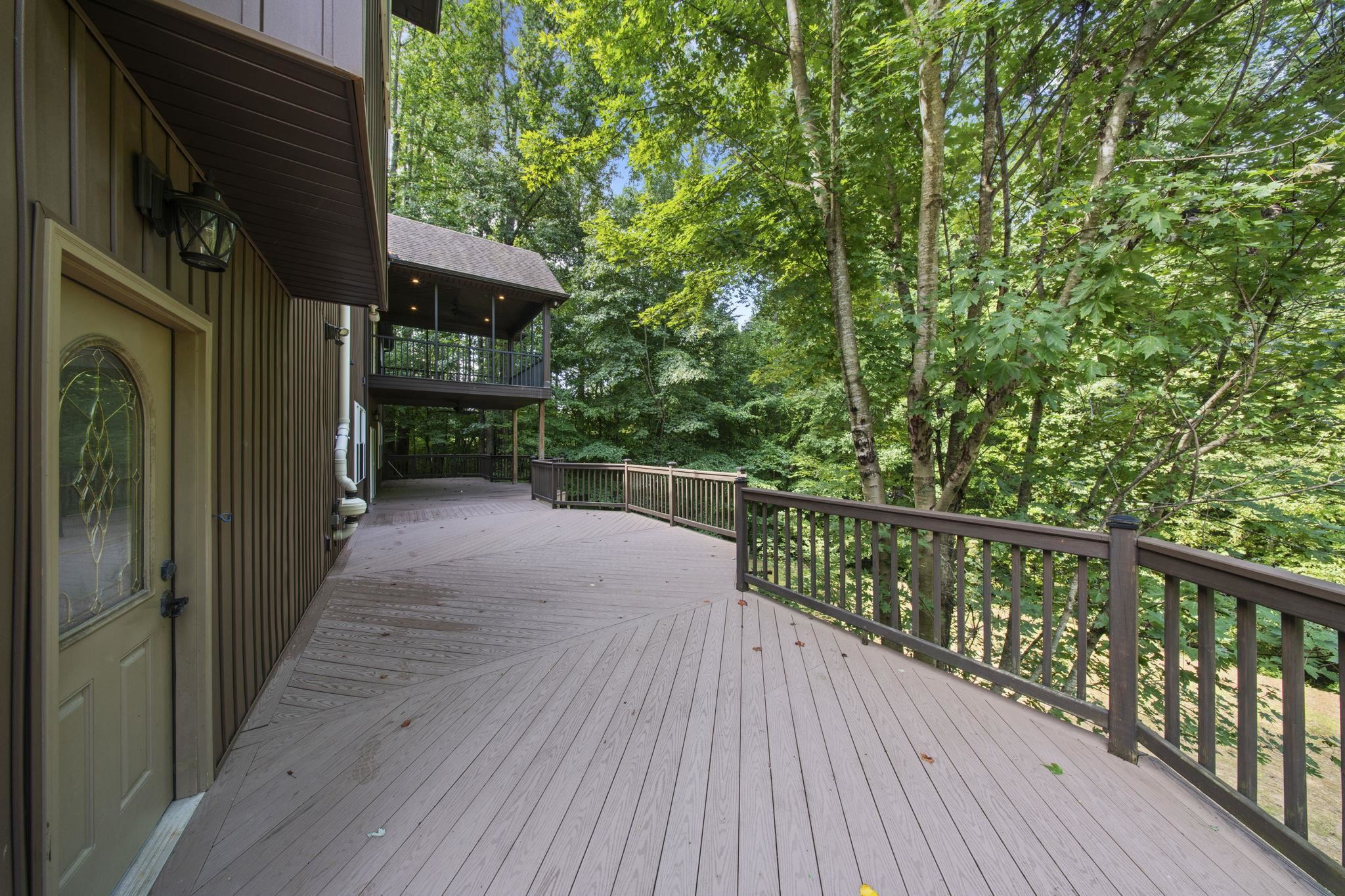 129 Overbrook Circle Property Photo 41