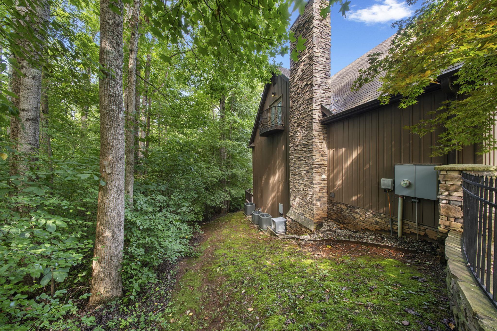 129 Overbrook Circle Property Photo 43