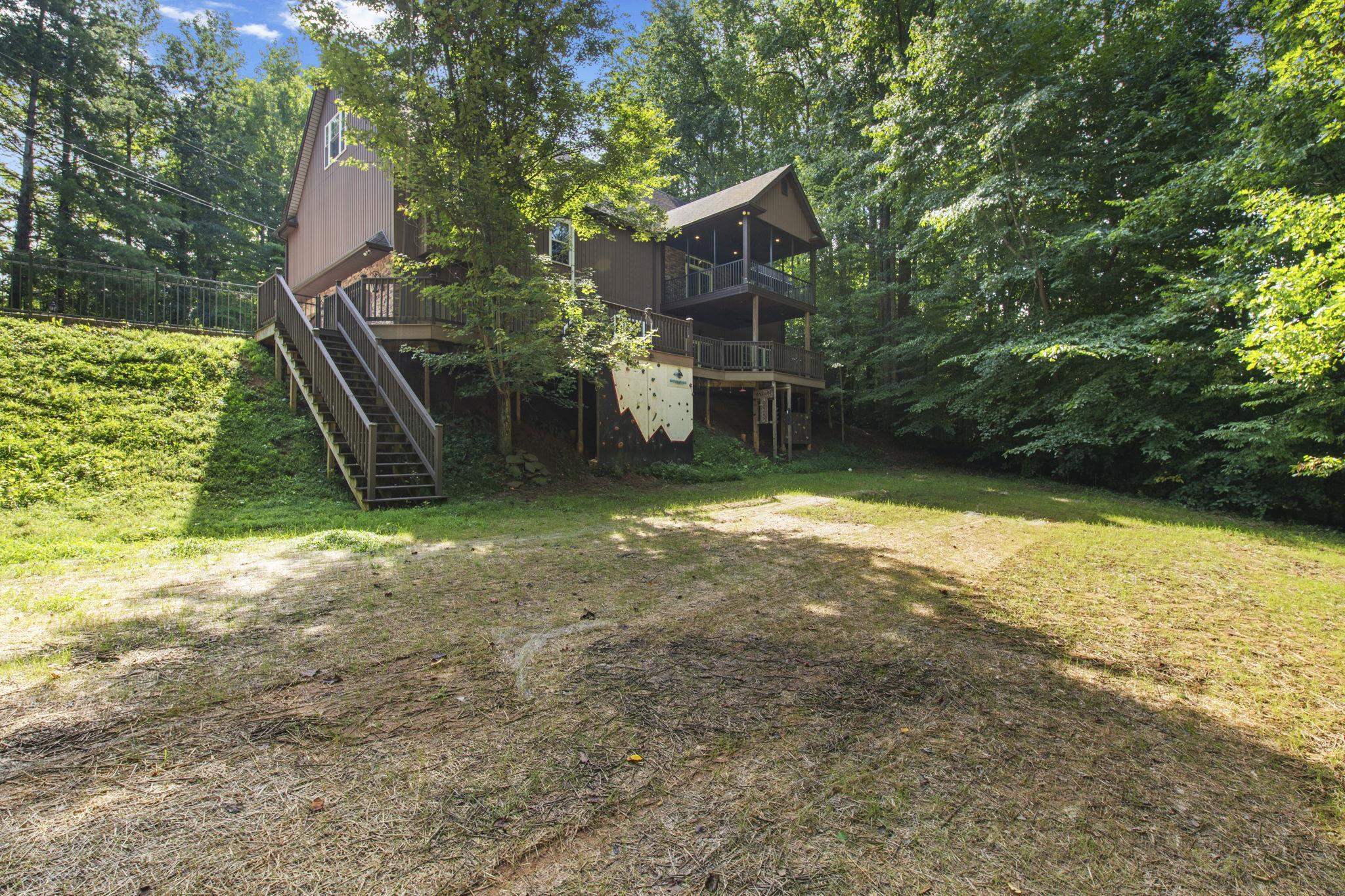 129 Overbrook Circle Property Photo 44