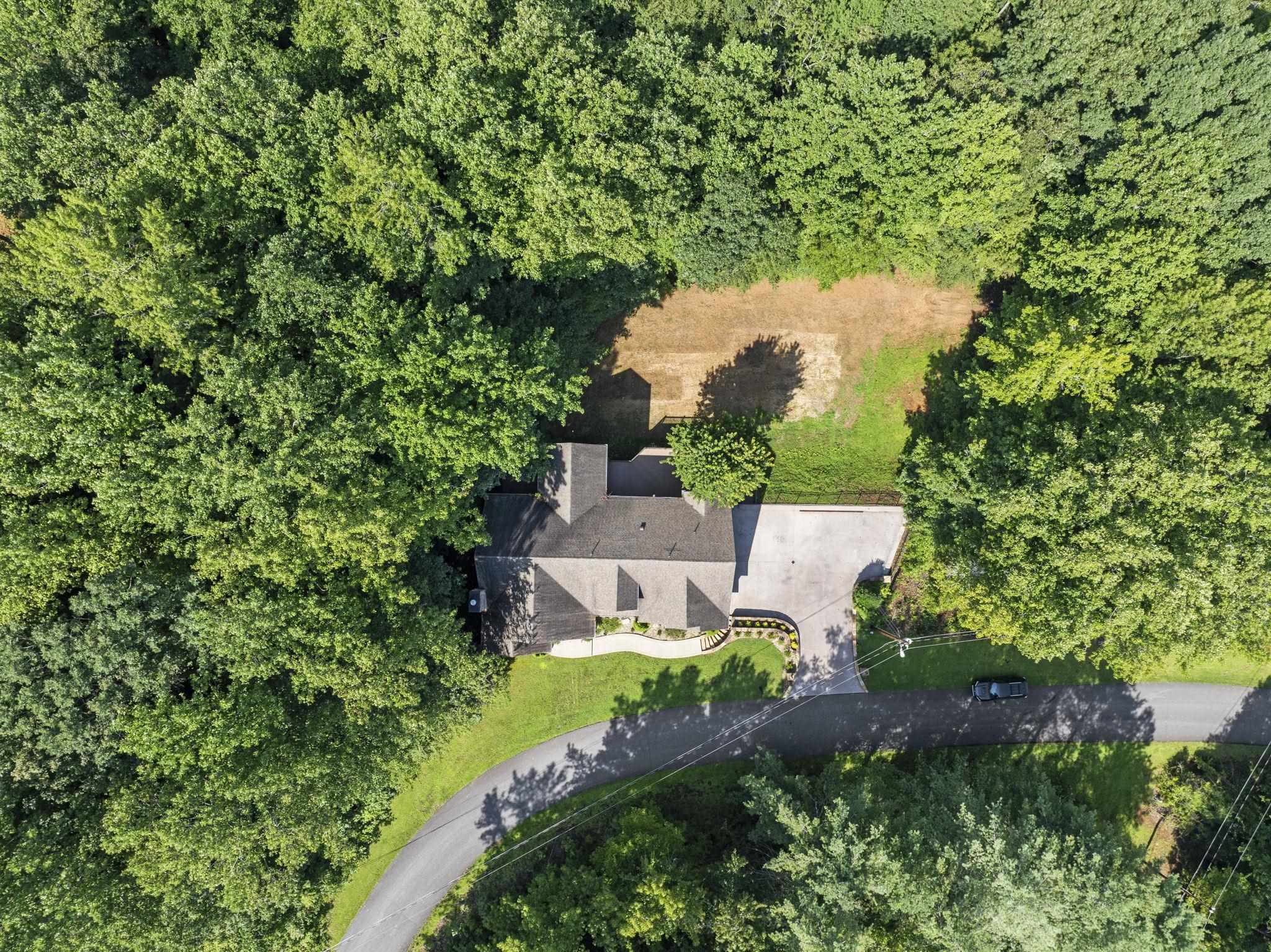 129 Overbrook Circle Property Photo 48