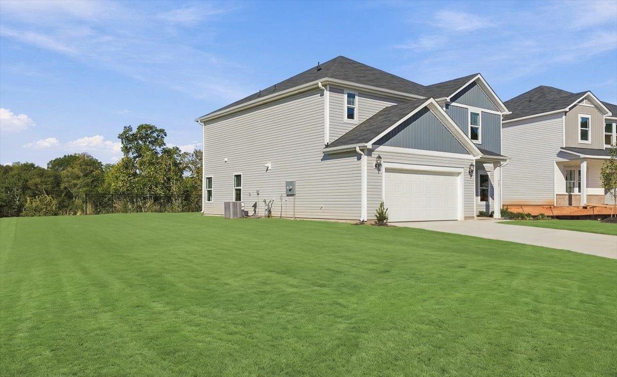 947 Rising Oak Court Property Photo 2
