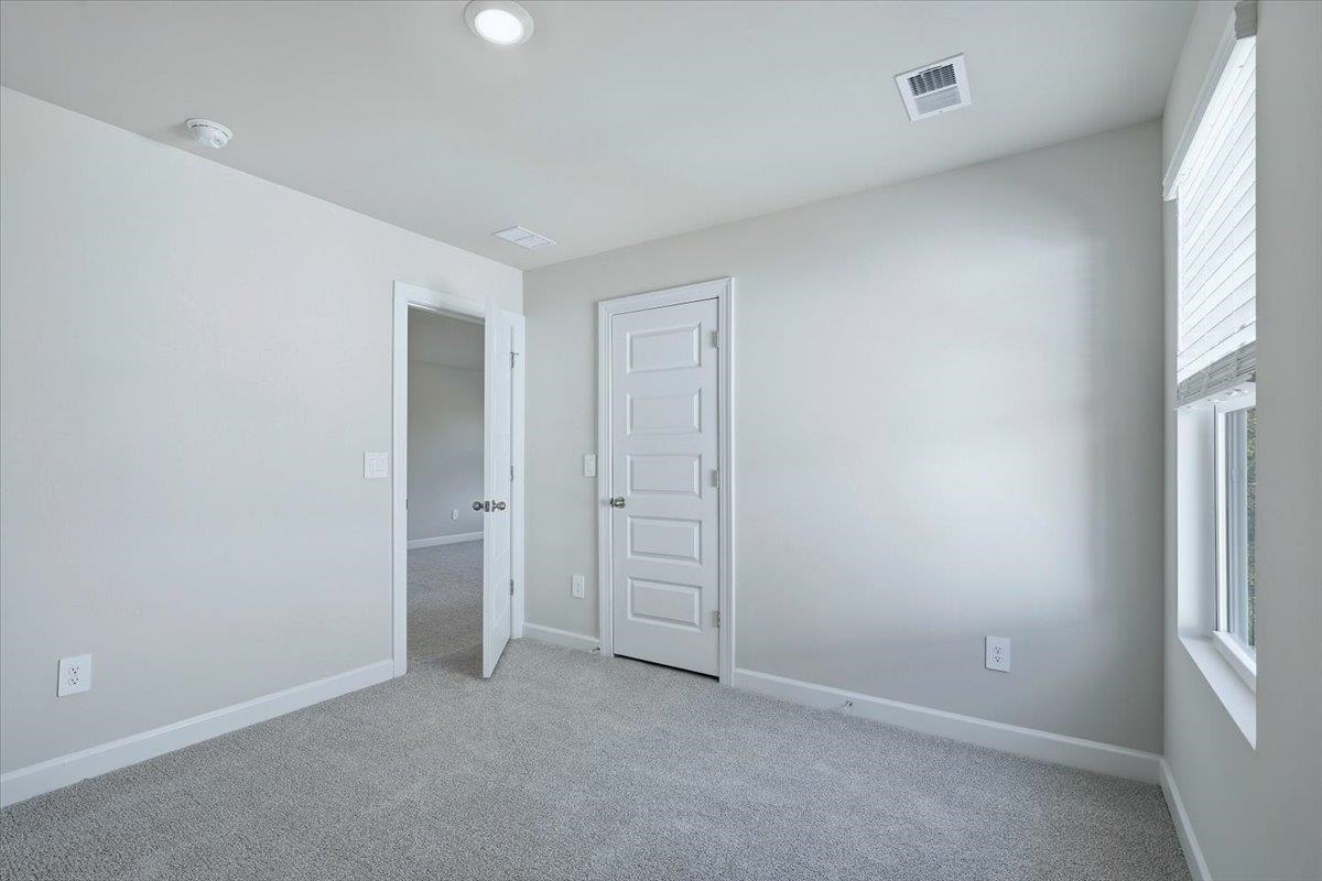 947 Rising Oak Court Property Photo 27