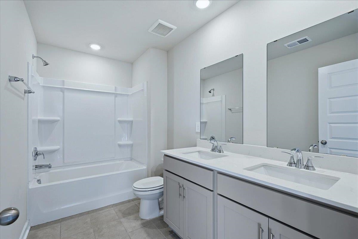 947 Rising Oak Court Property Photo 28