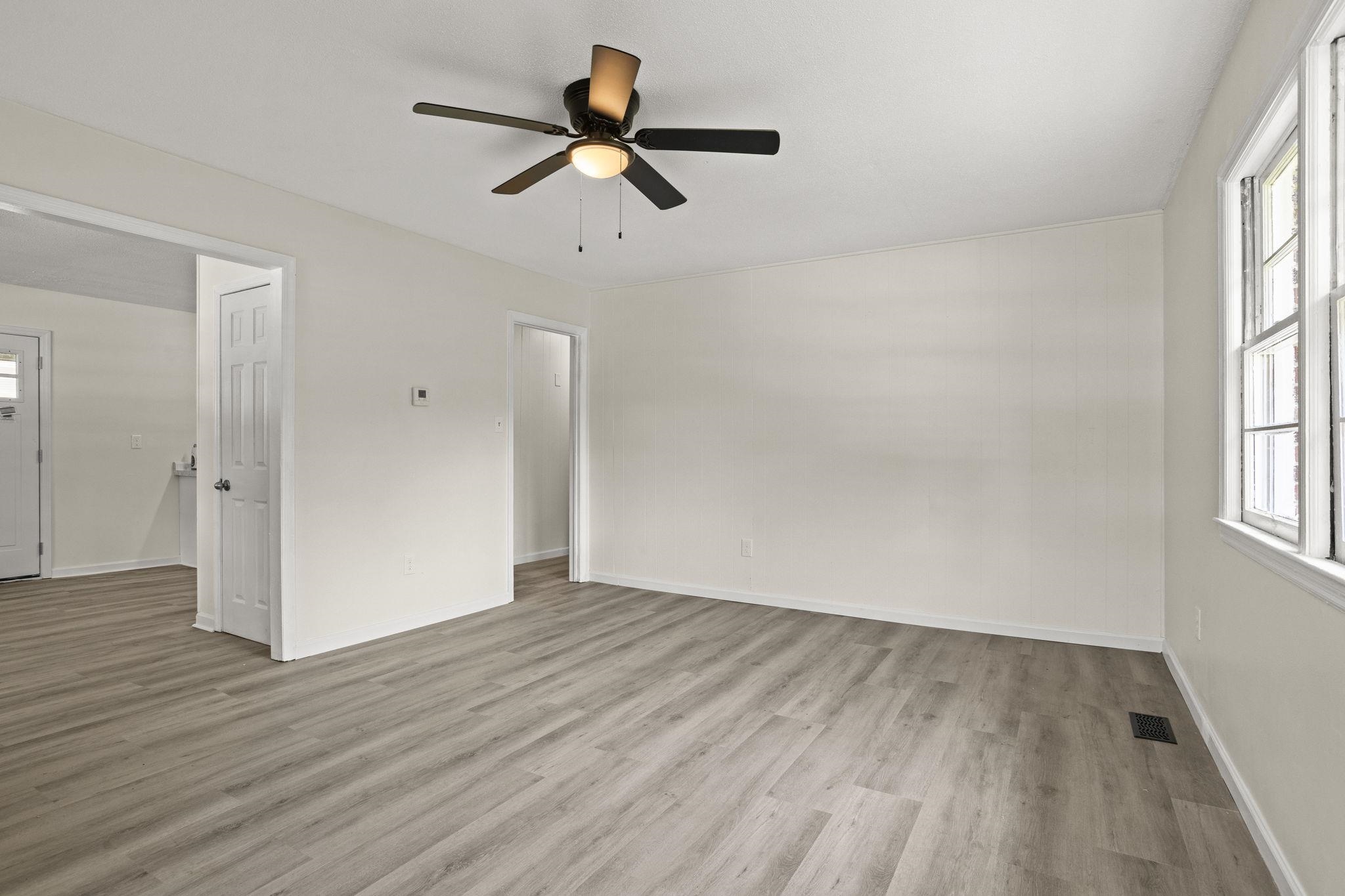 167 Lincoln Drive Property Photo 9