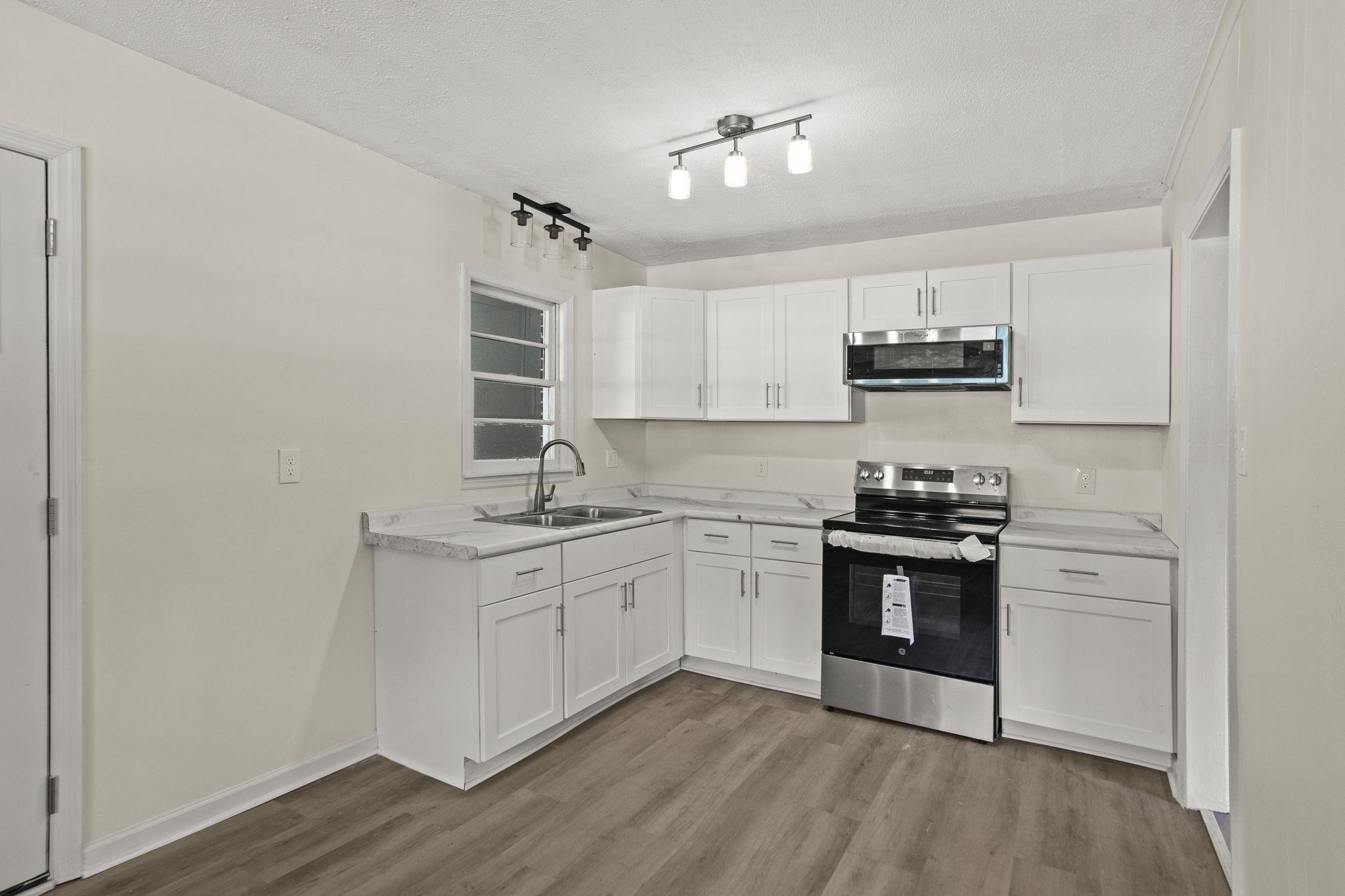 167 Lincoln Drive Property Photo 14