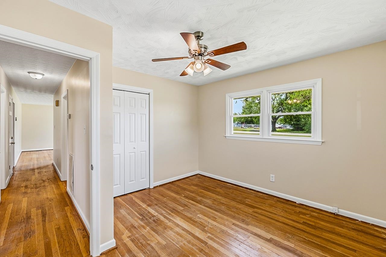 400 Mcabee Road Property Photo 23
