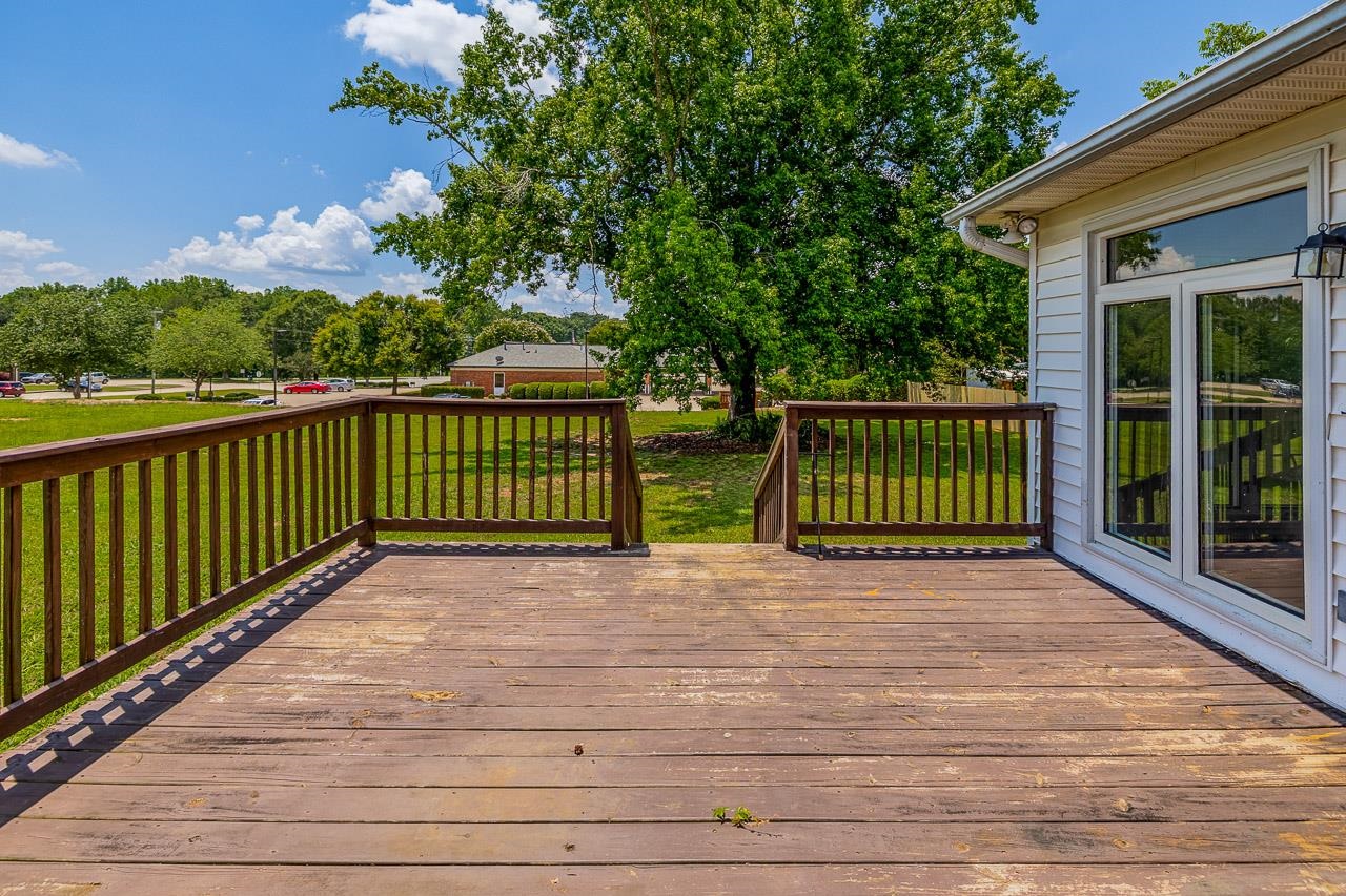 400 Mcabee Road Property Photo 33