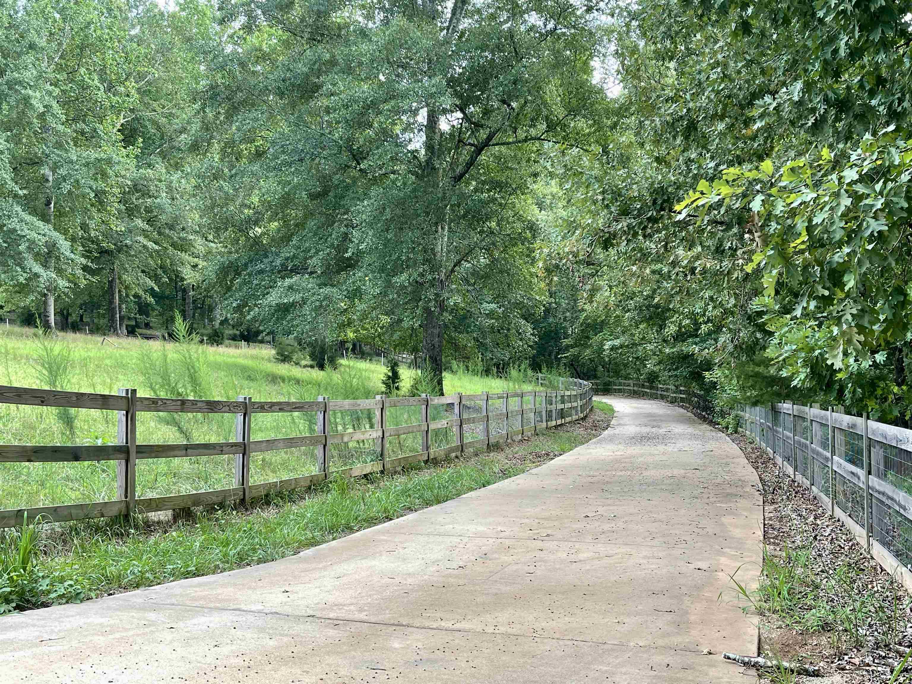 480 Green Lake Road Property Photo 2