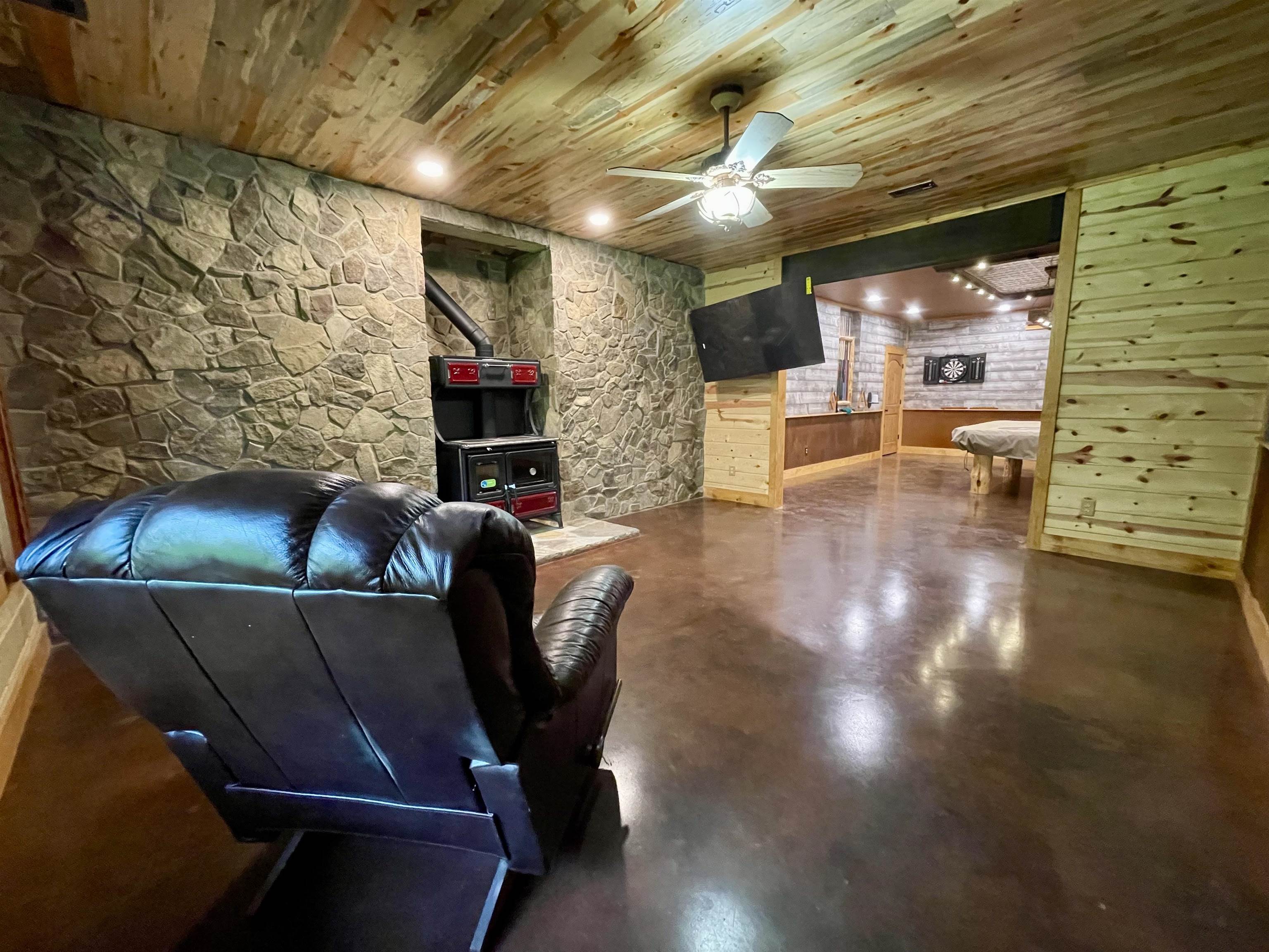 480 Green Lake Road Property Photo 12