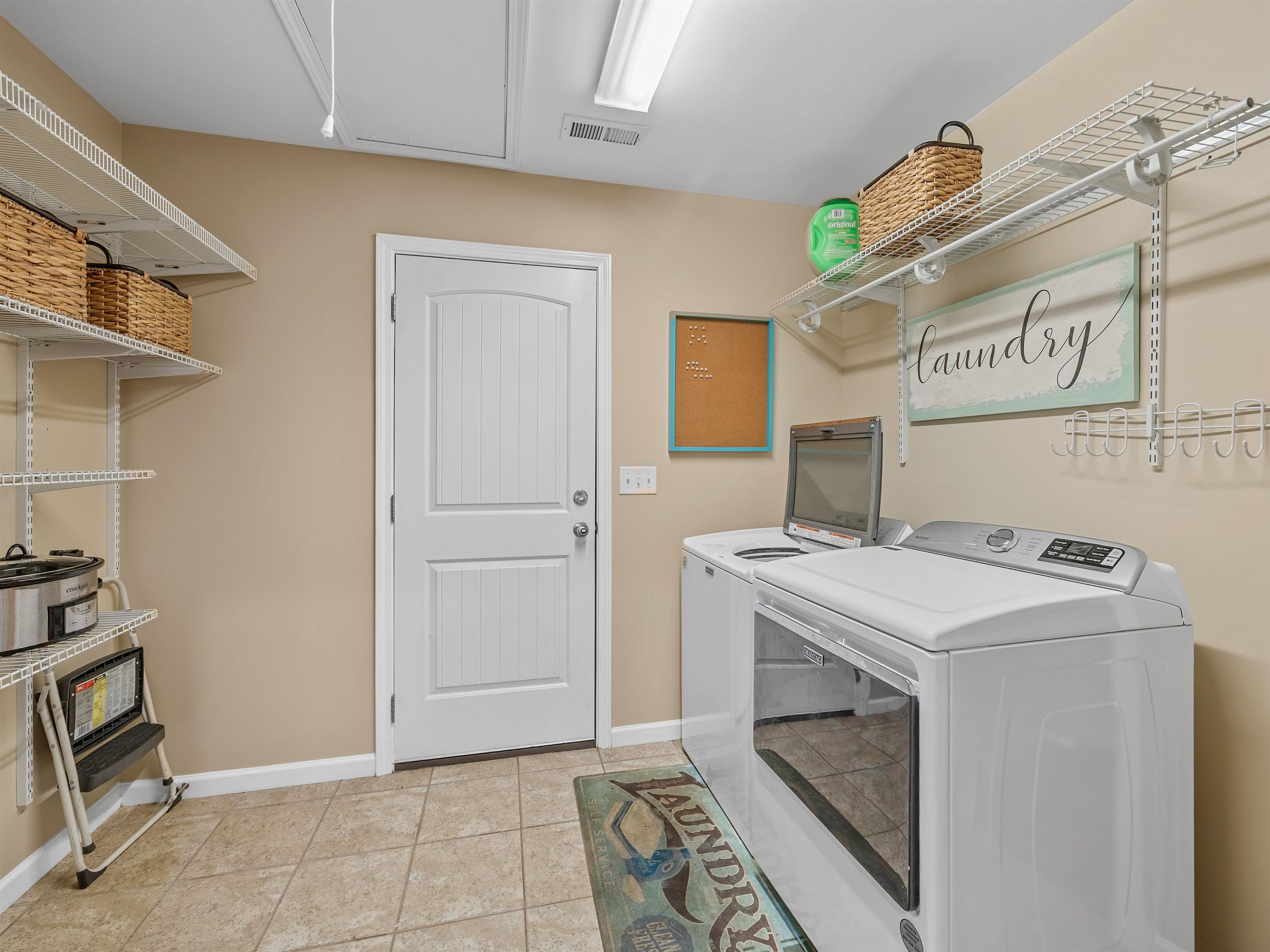 105 Michelle Drive Property Photo 31