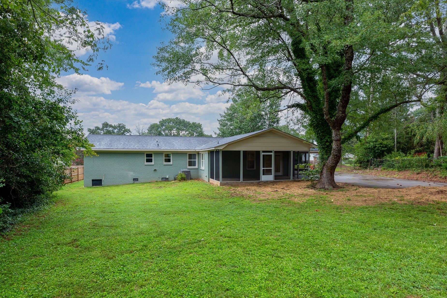 128 Galaxie Place Property Photo 32