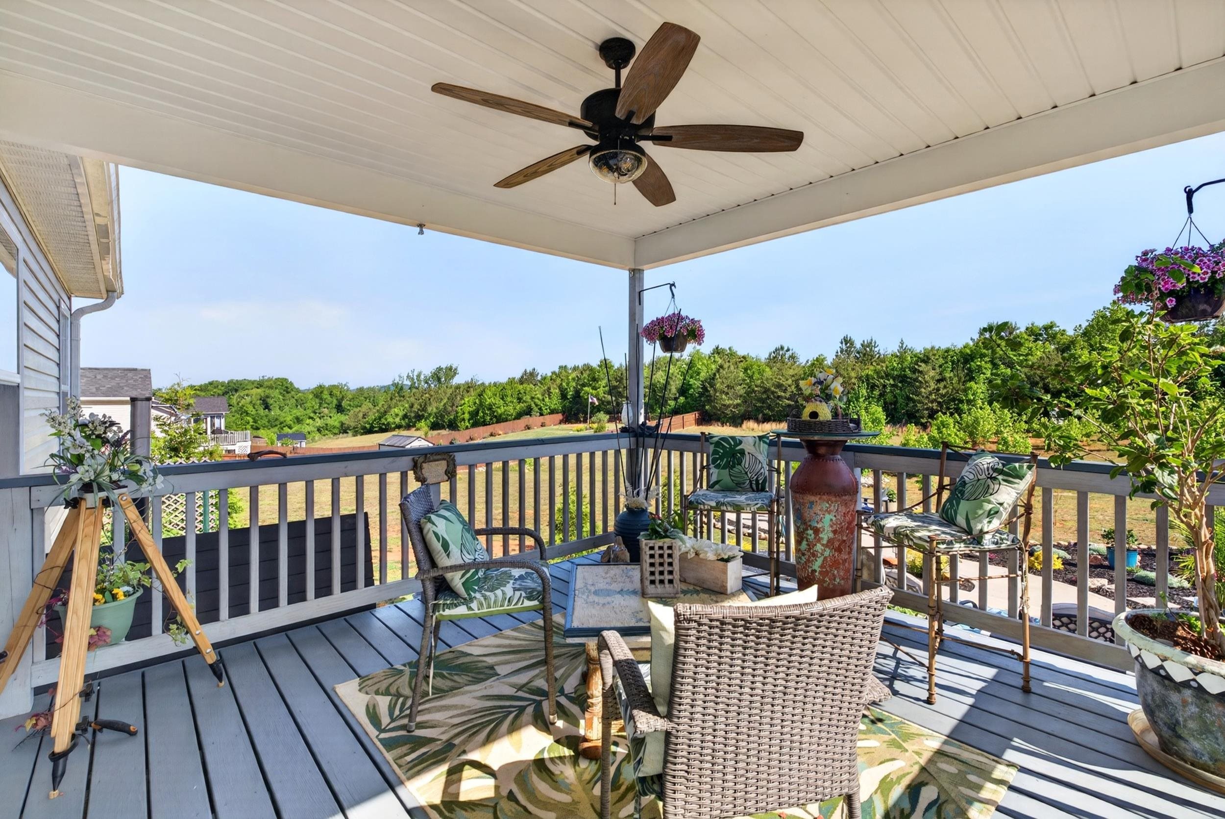 156 Thorn Creek Dr Property Photo 23