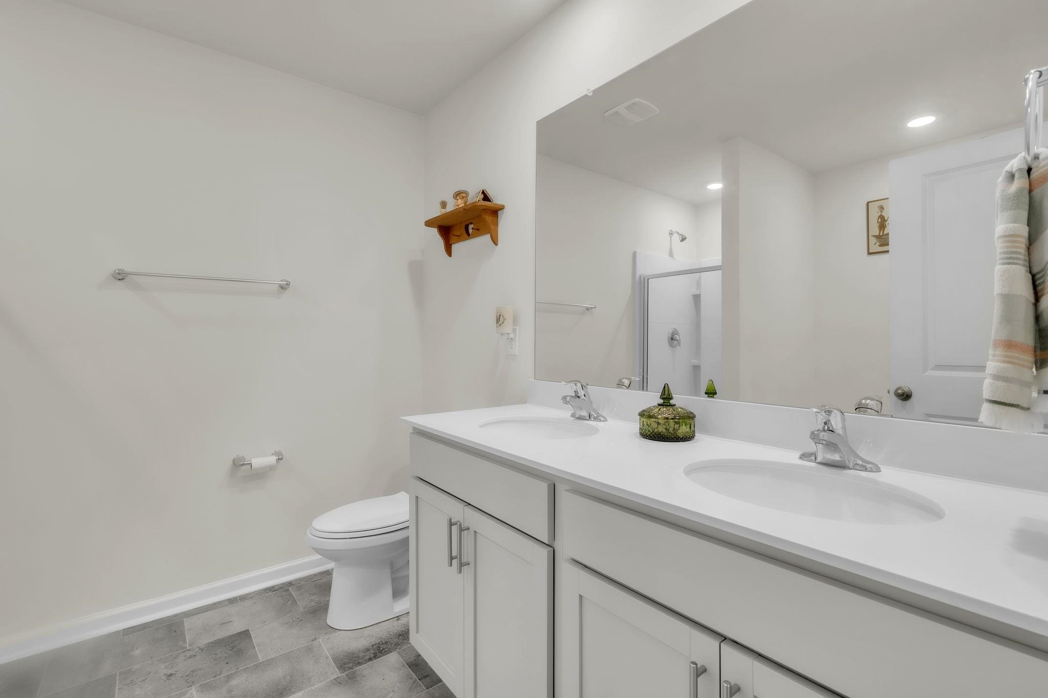 1080 Yearling Way Property Photo 23