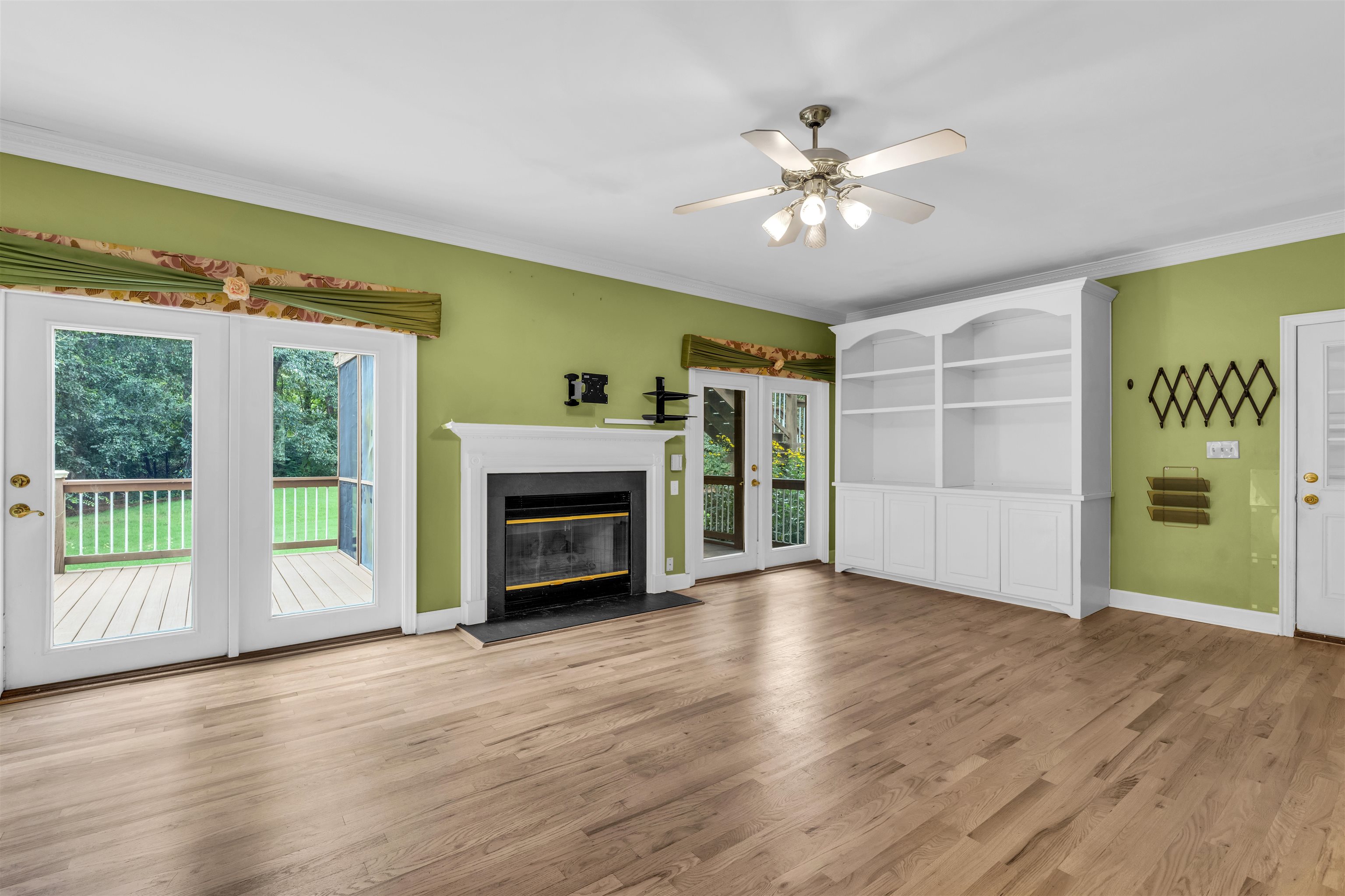 352 Round Ridge Road Property Photo 9