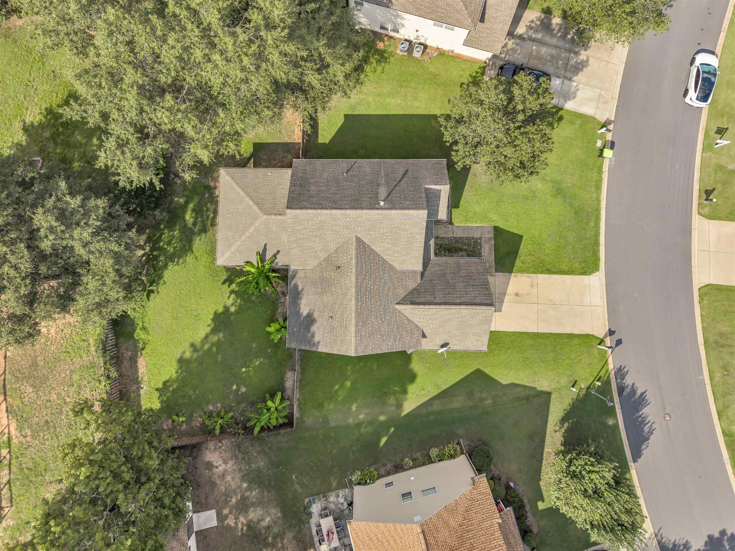 618 Chadwyck Drive Property Photo 4