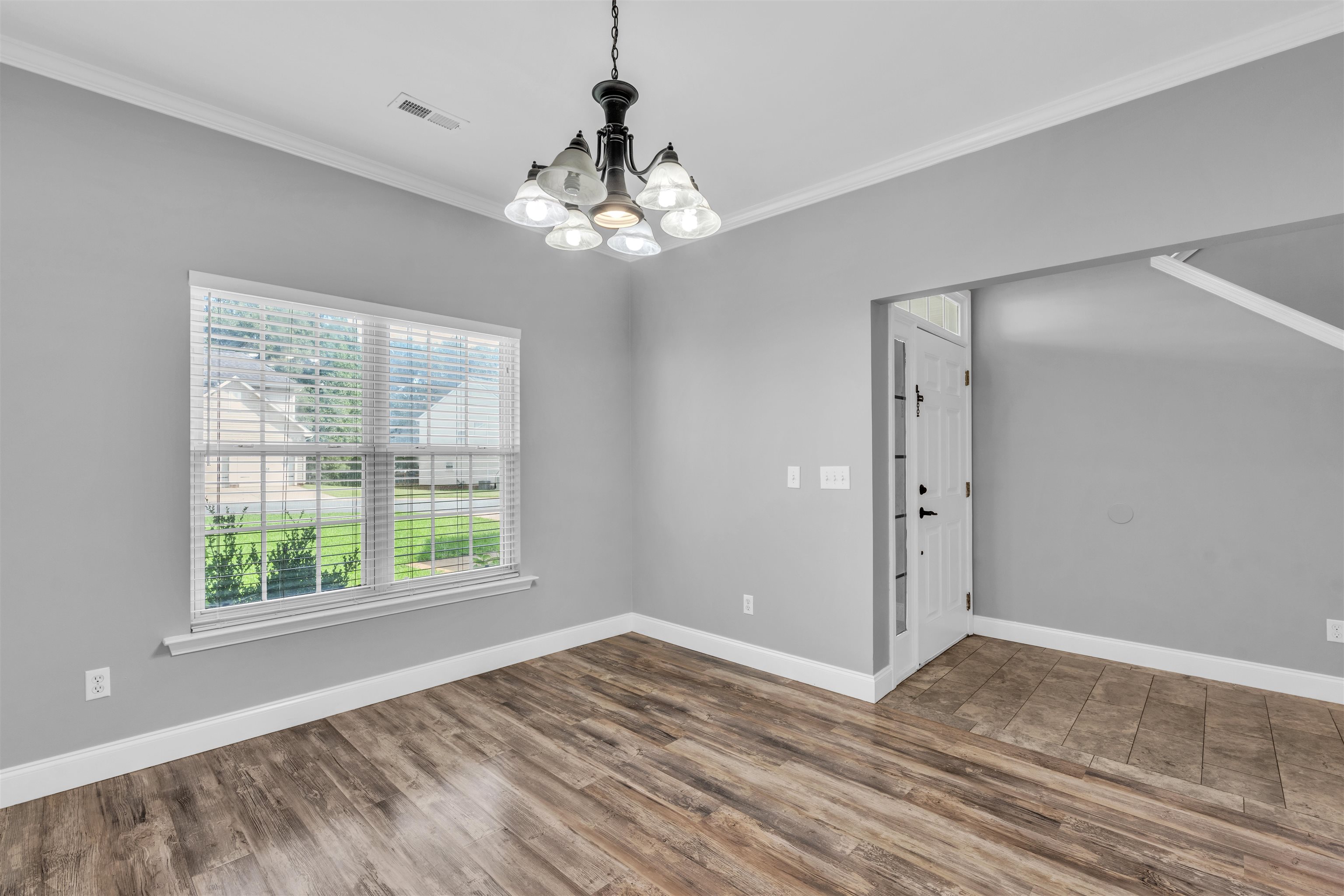 618 Chadwyck Drive Property Photo 8