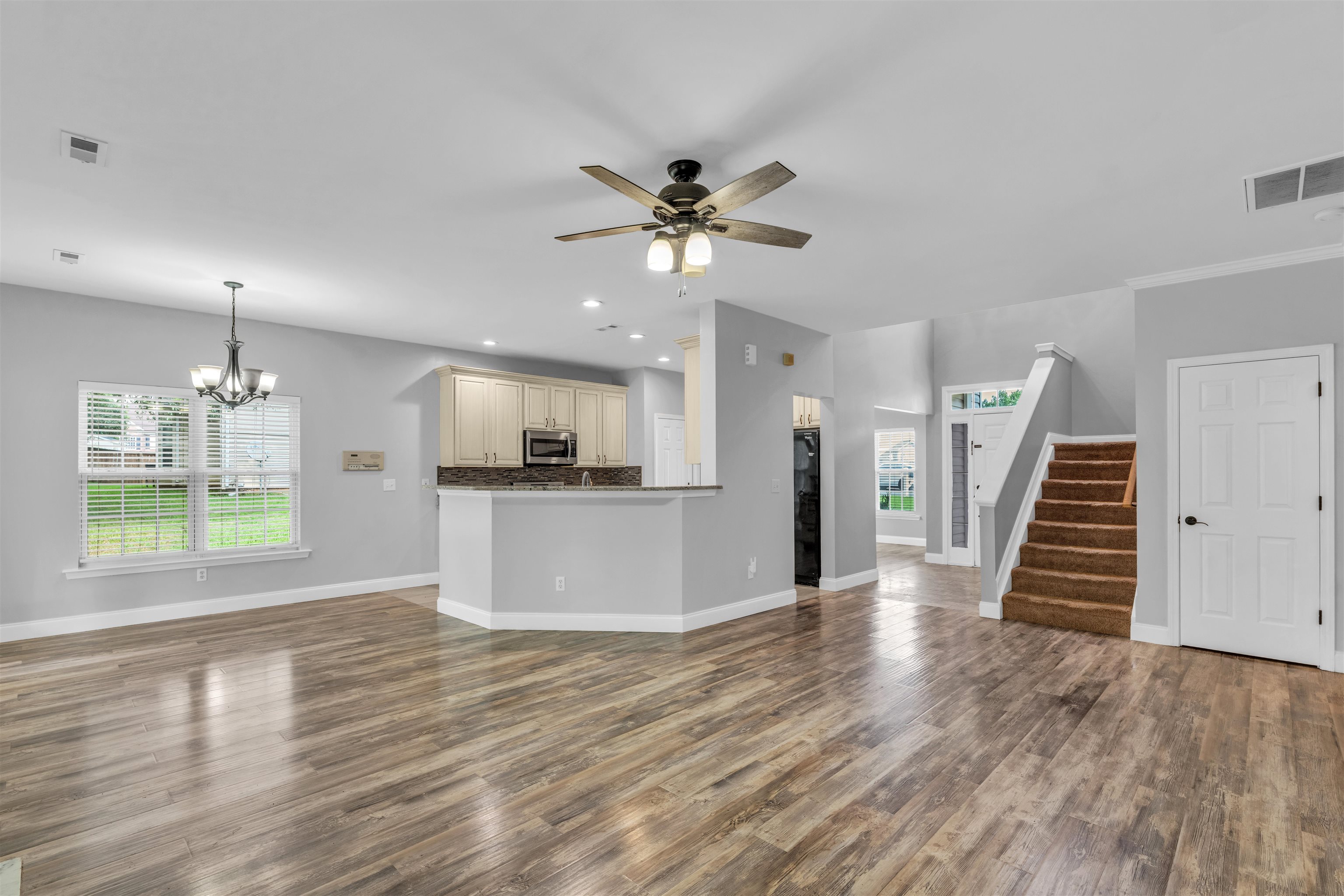 618 Chadwyck Drive Property Photo 11