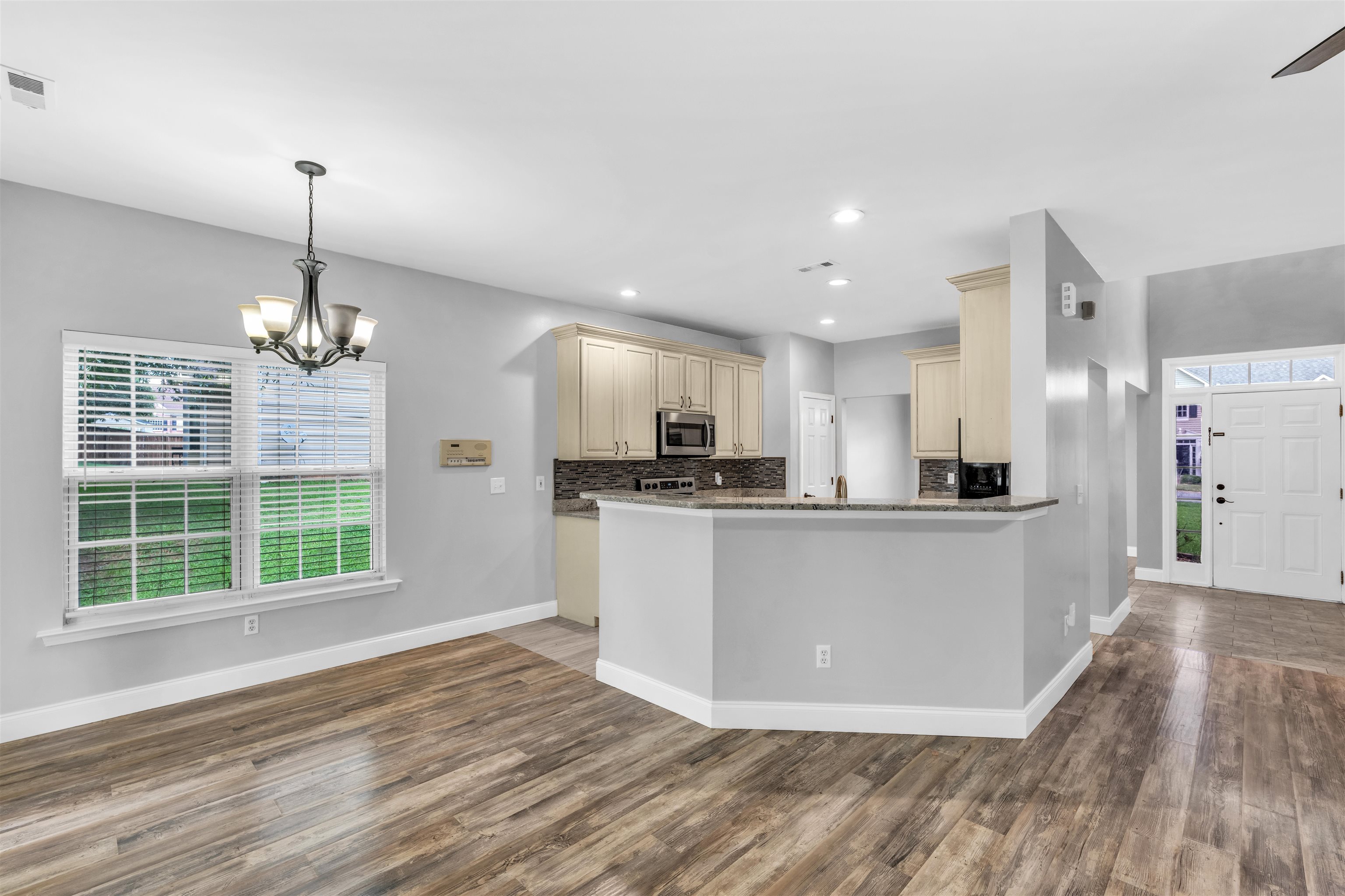 618 Chadwyck Drive Property Photo 12