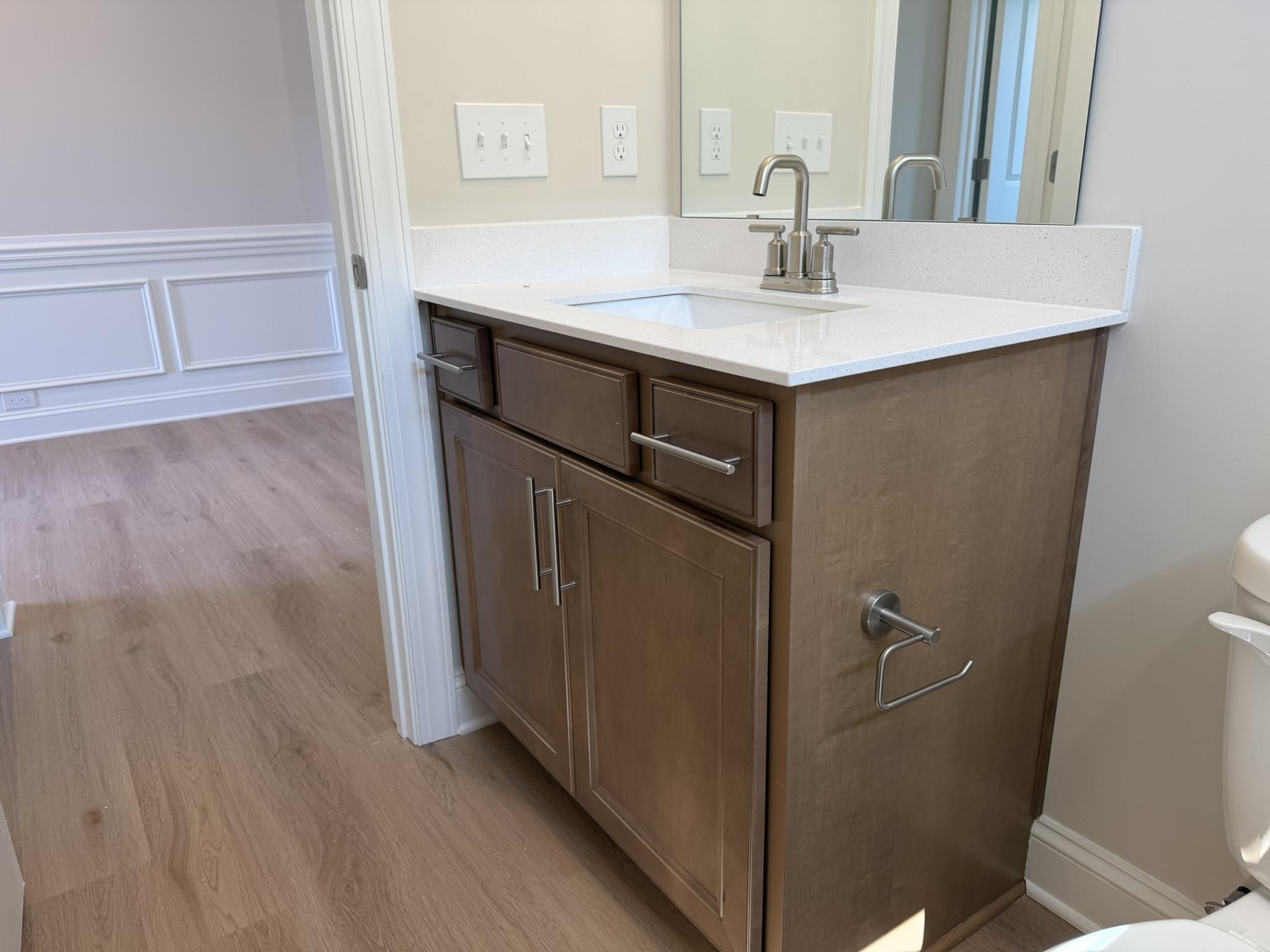327 Goodison Way Property Photo 5