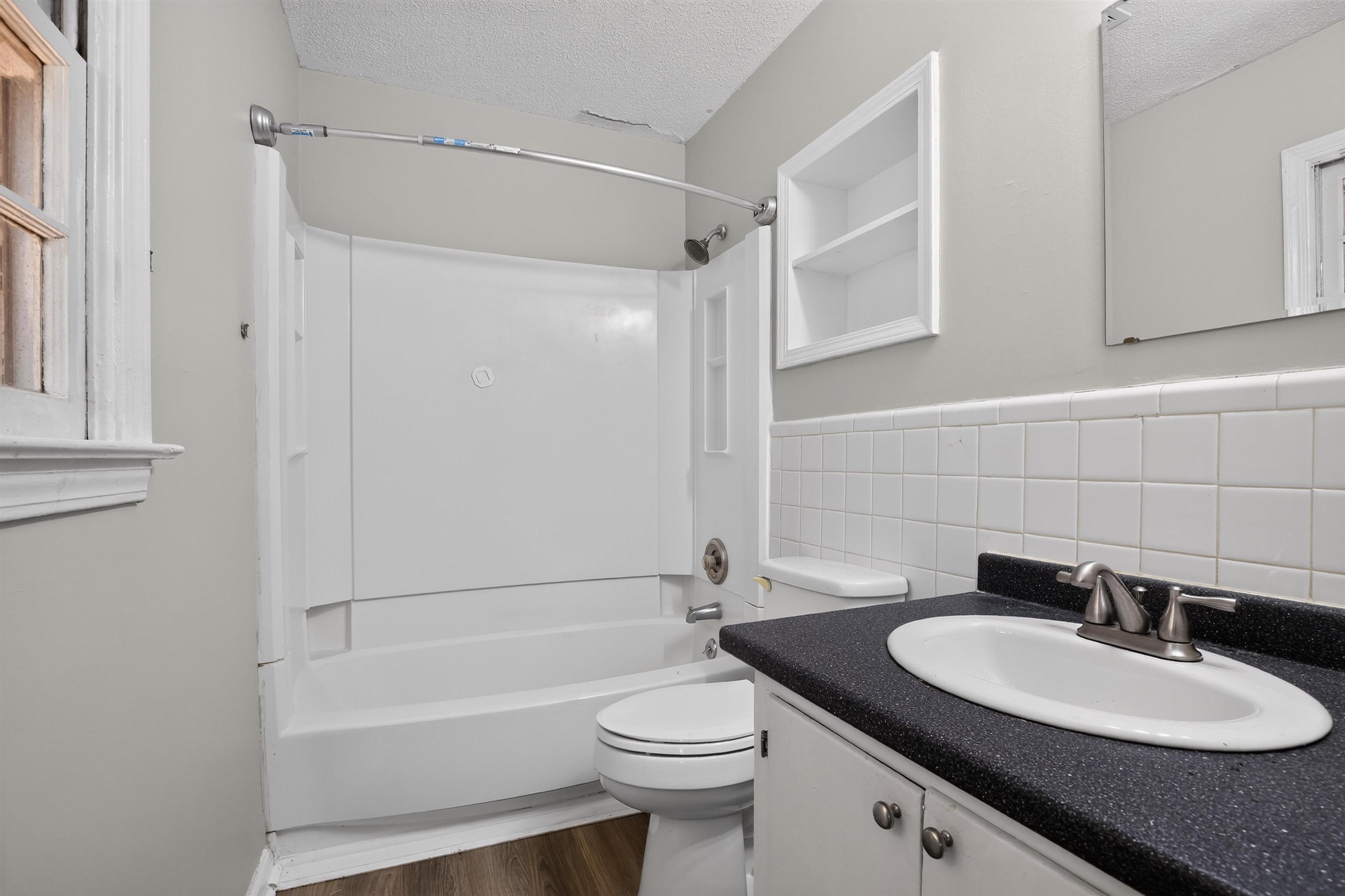 114 Folkstone Street Property Photo 15