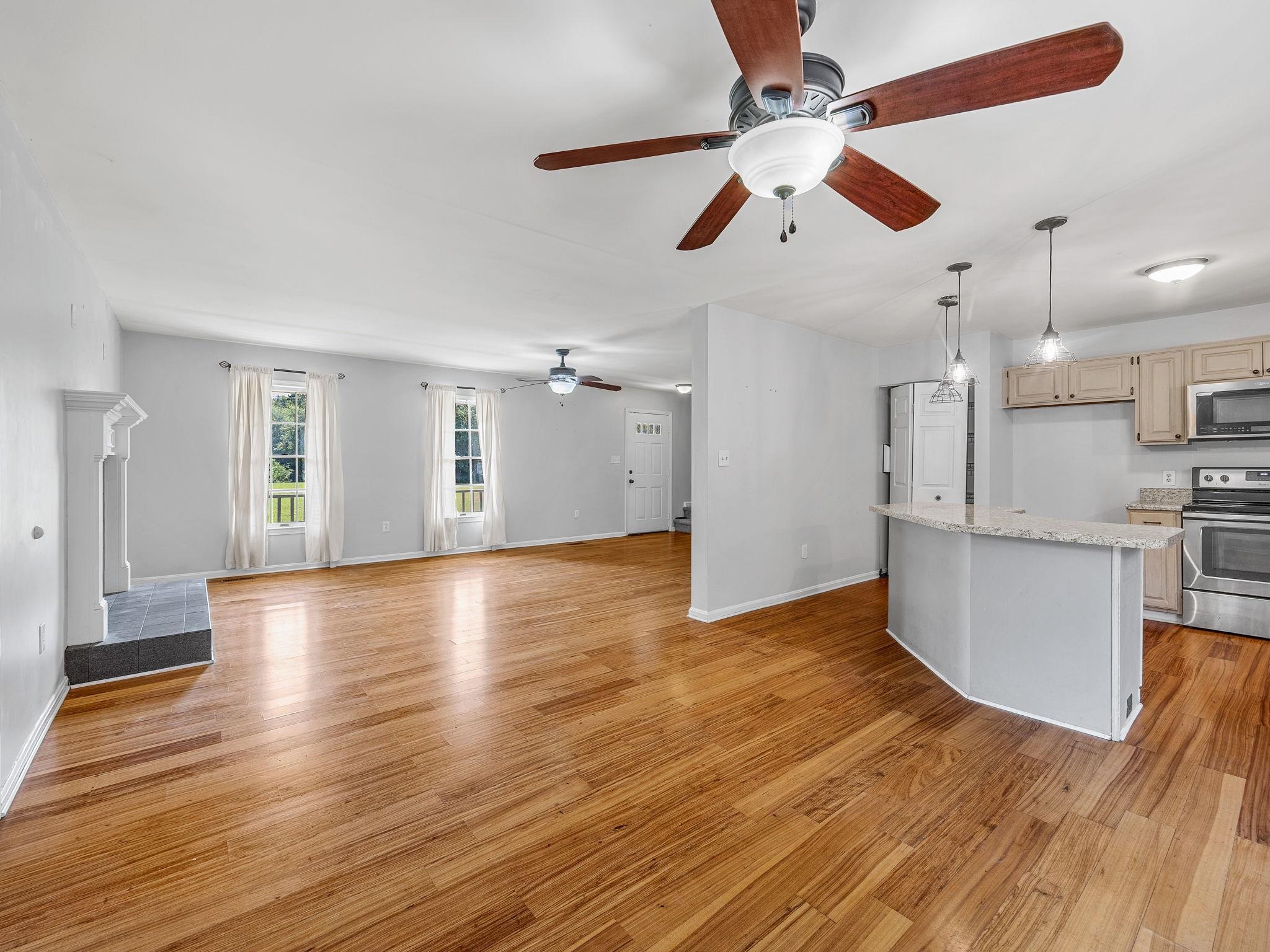 115 Berrys Pond Drive Property Photo 6