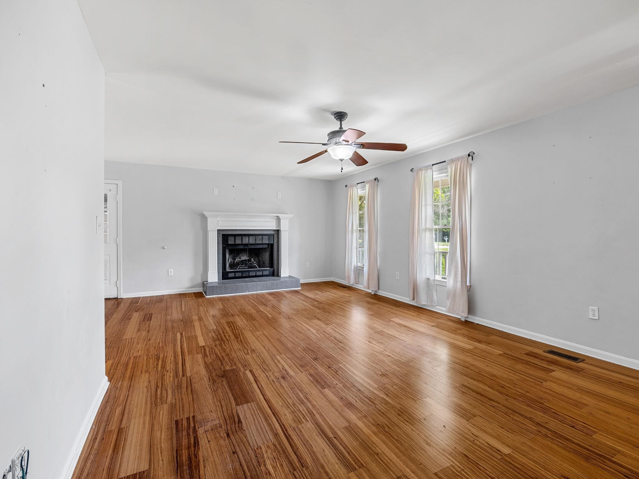 115 Berrys Pond Drive Property Photo 10