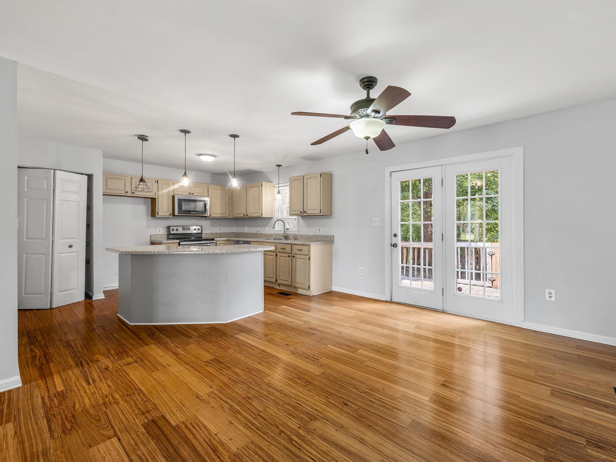 115 Berrys Pond Drive Property Photo 12