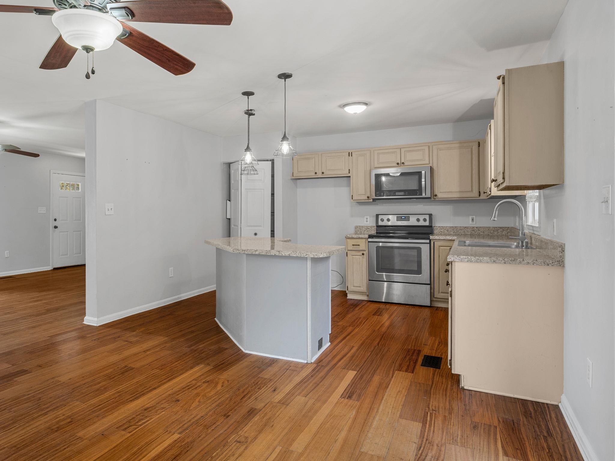 115 Berrys Pond Drive Property Photo 13