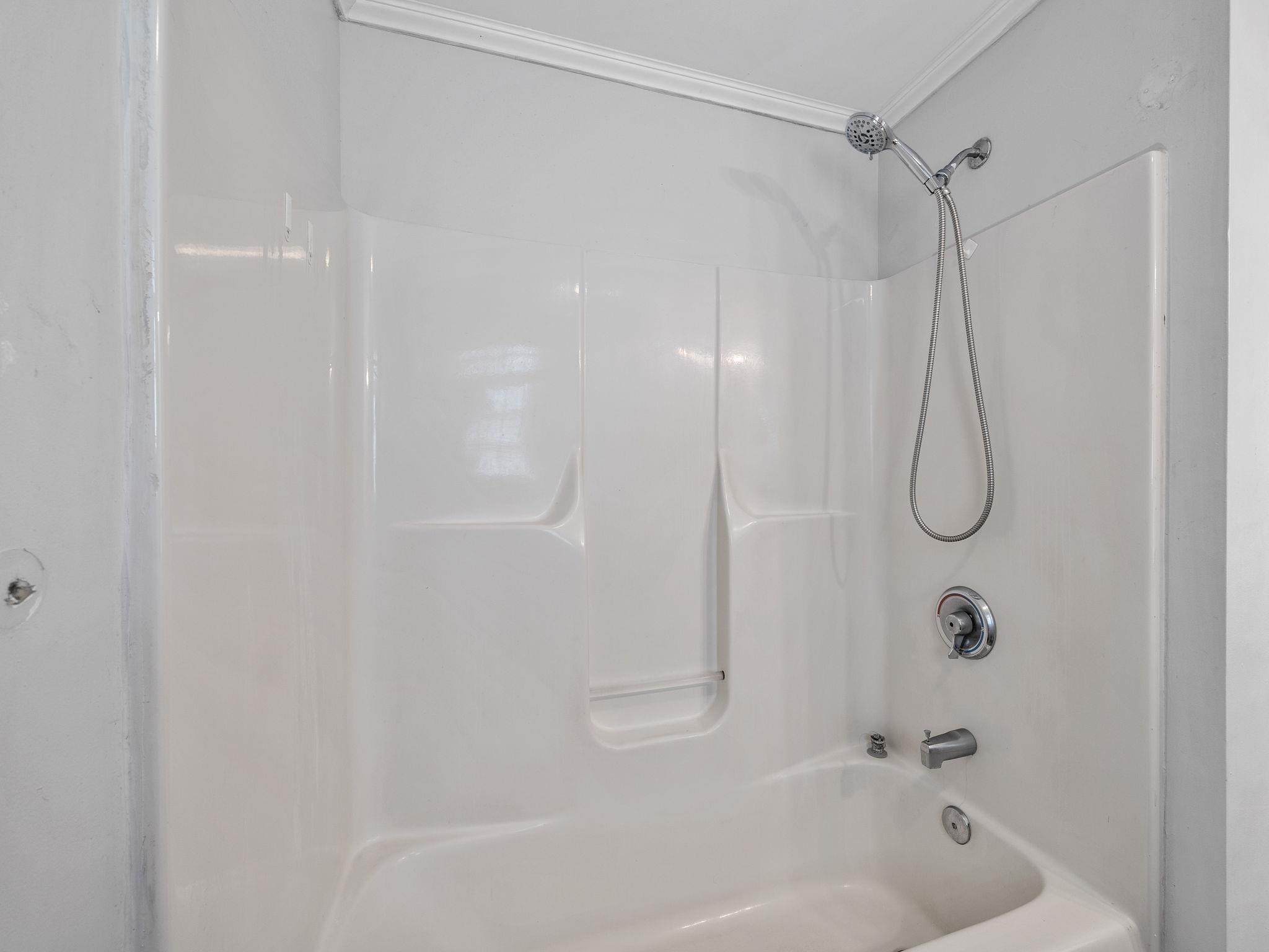 115 Berrys Pond Drive Property Photo 23