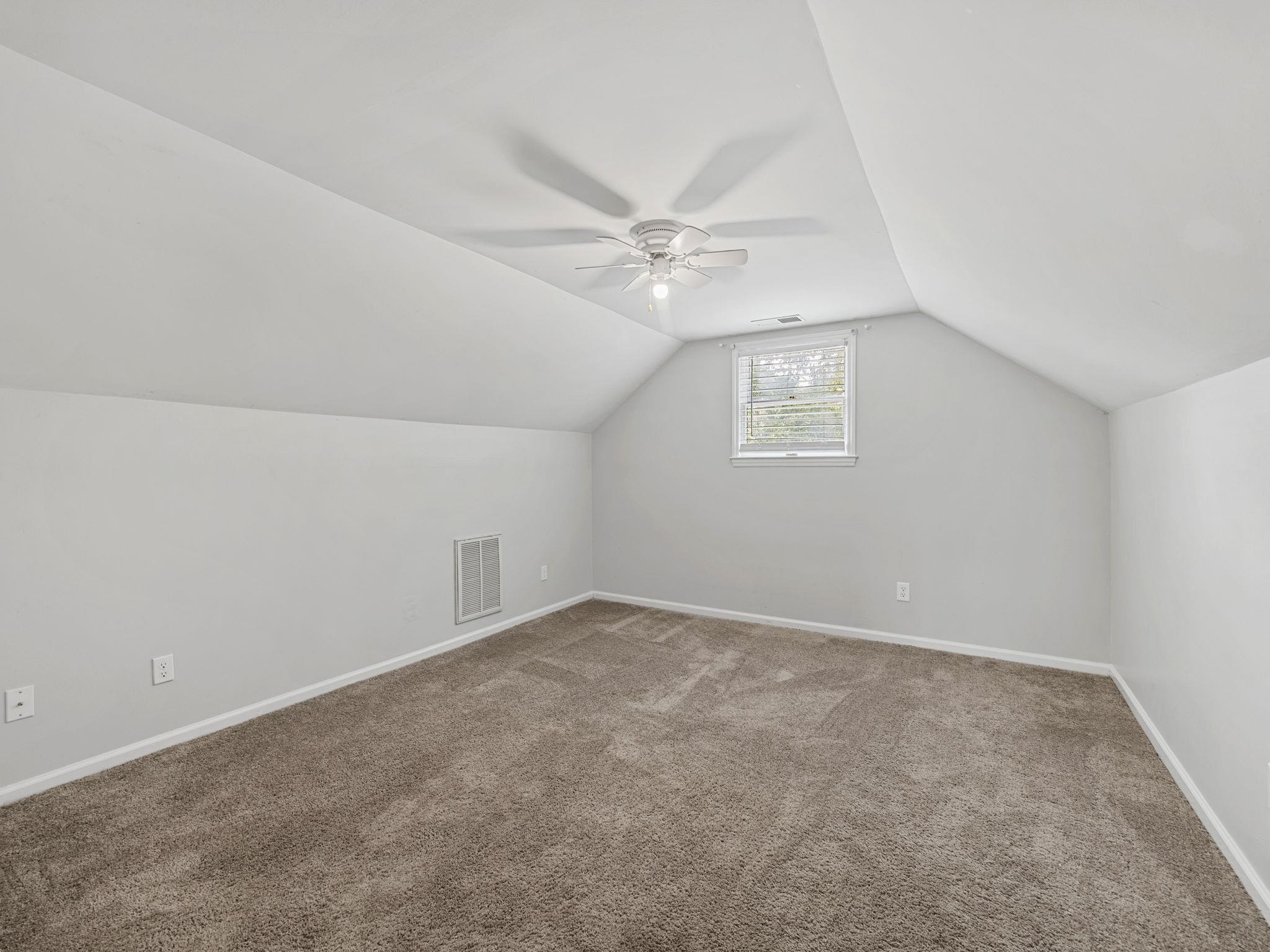 115 Berrys Pond Drive Property Photo 26
