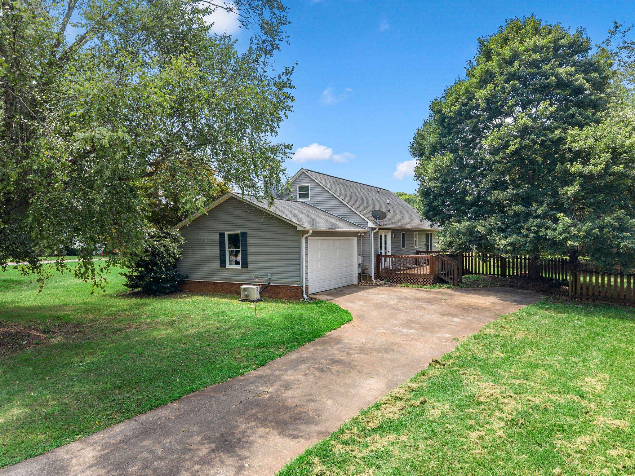 115 Berrys Pond Drive Property Photo 31