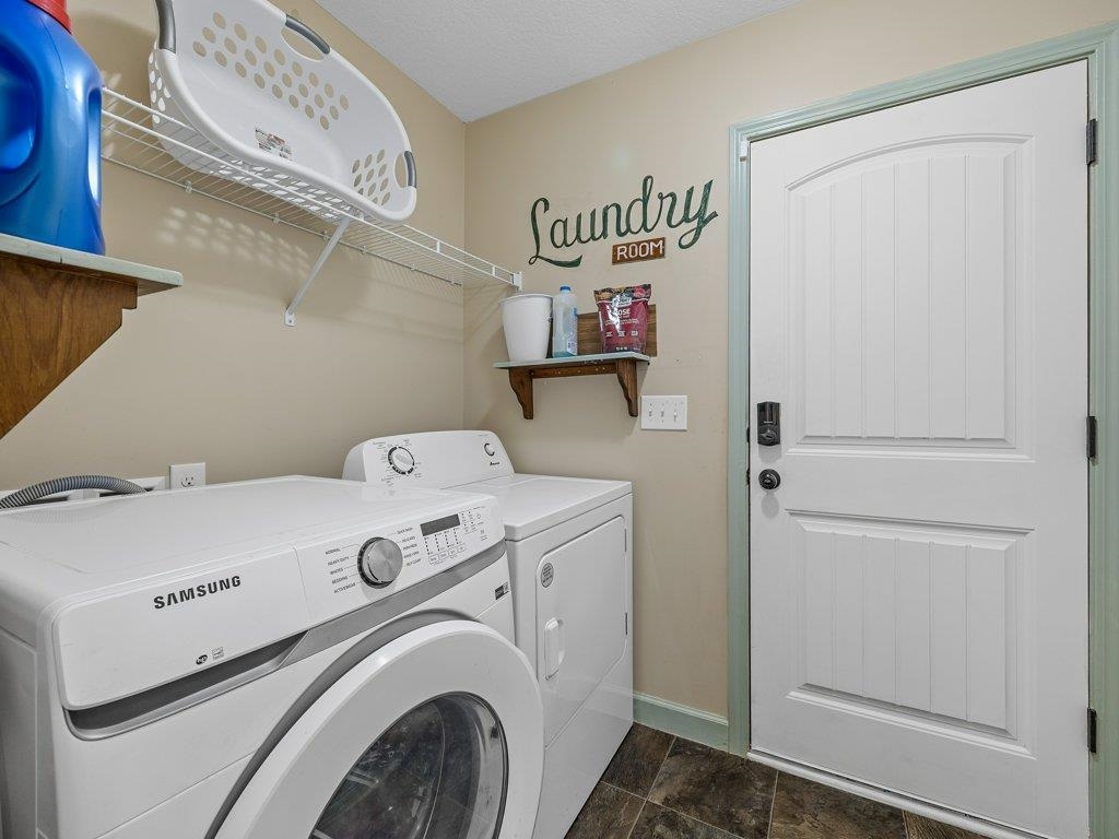 326 Gleaner Dr Drive Property Photo 31