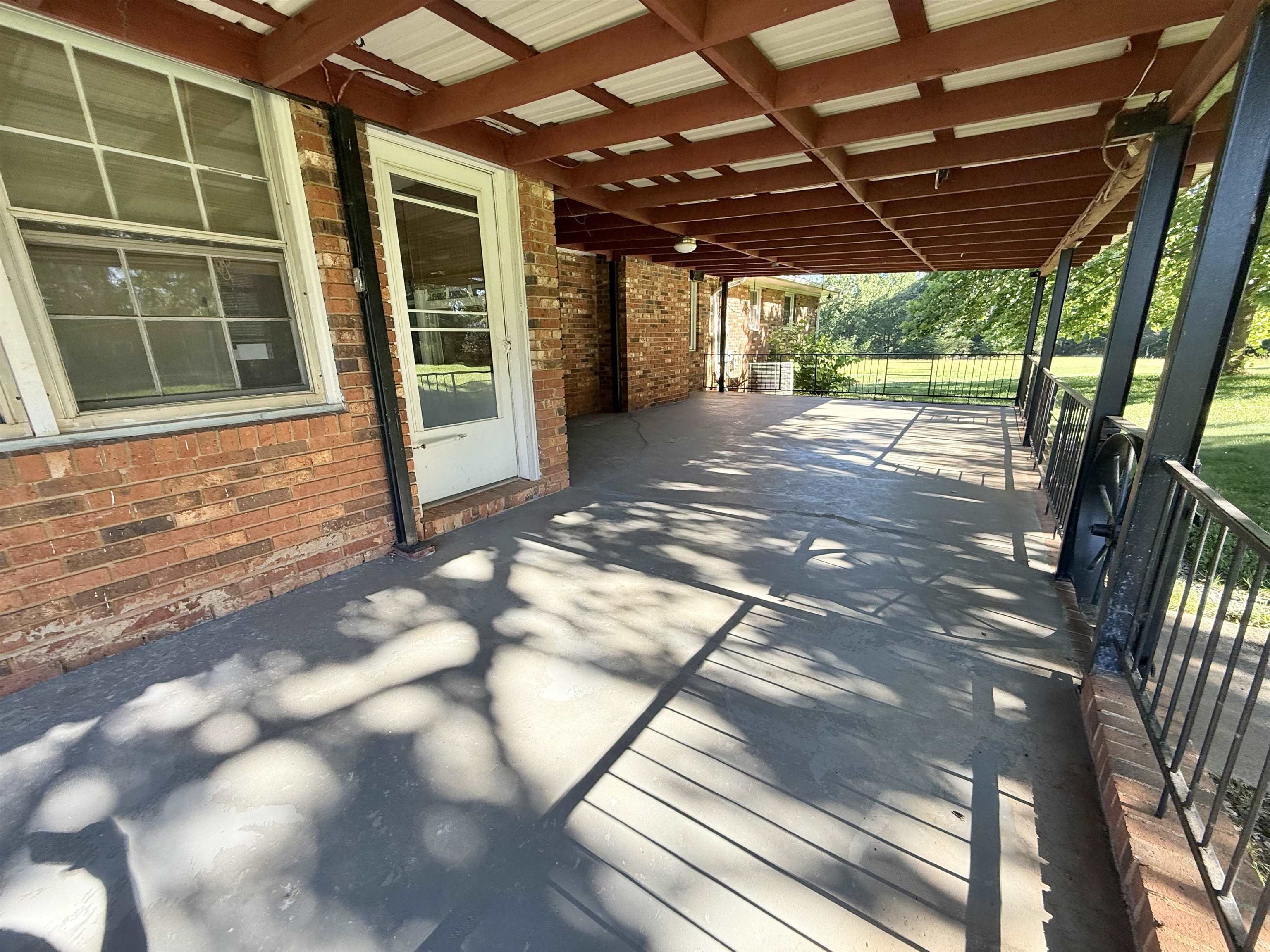 631 Riveroak Circle Property Photo 18