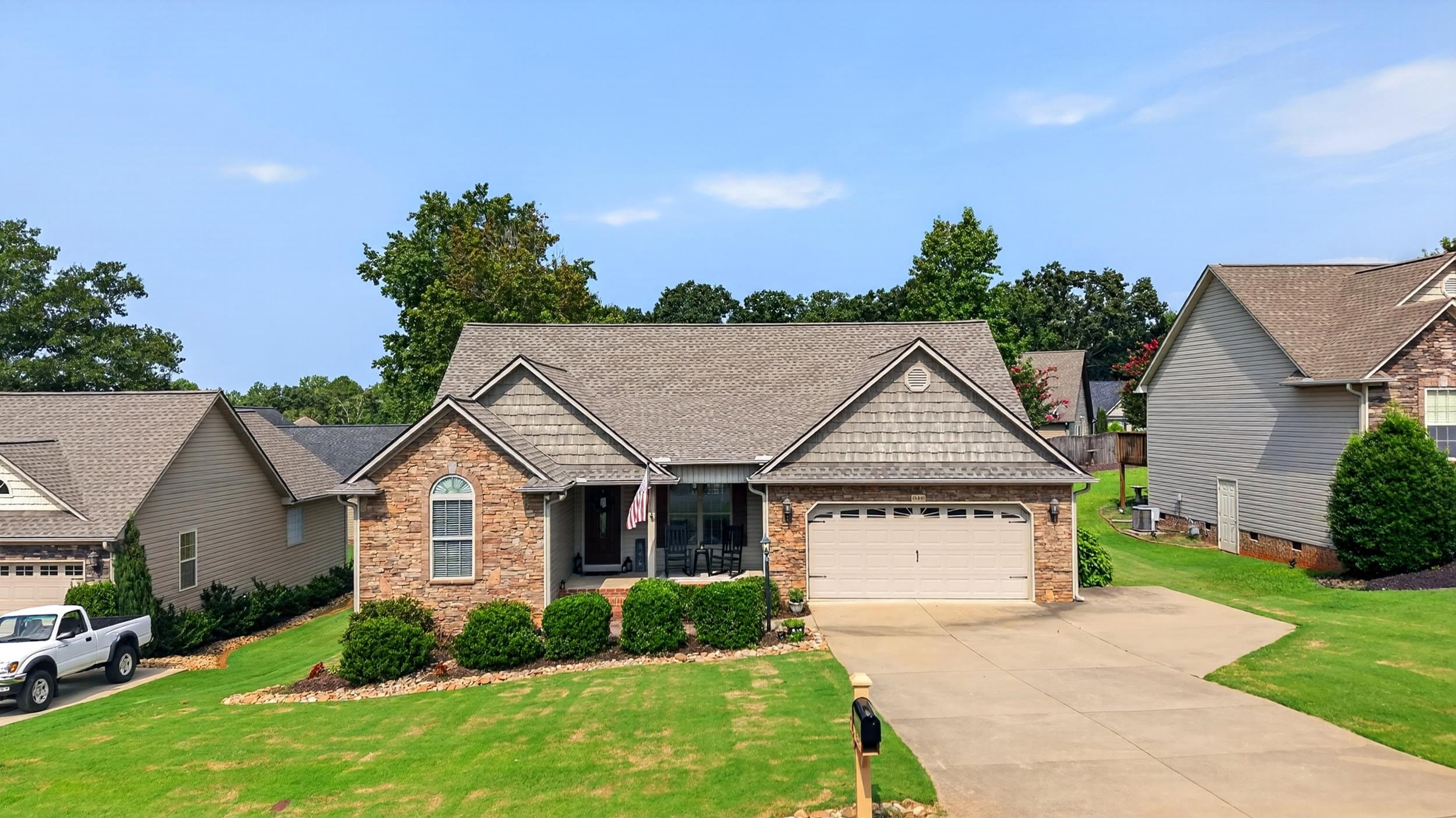 846 Affirmed Drive Property Photo 7
