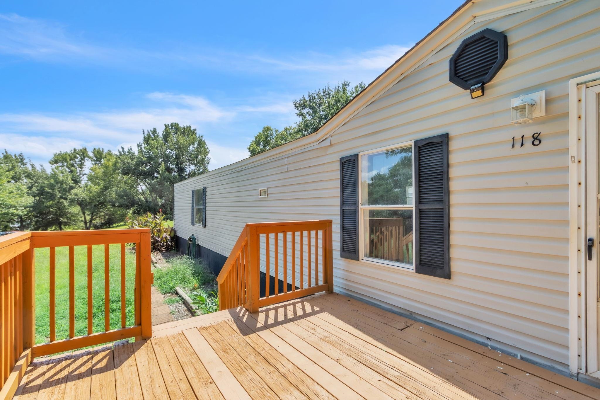 118 Sulphur Springs Road Property Photo 3