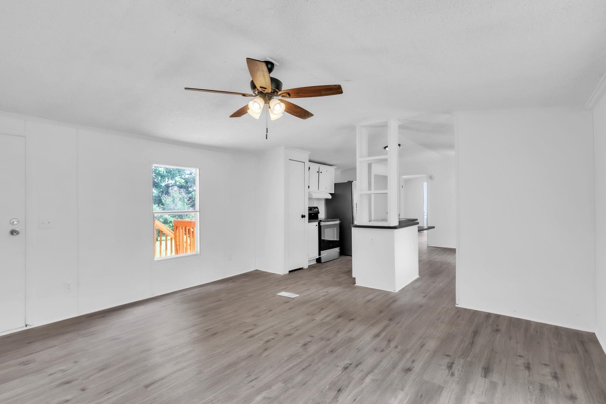 118 Sulphur Springs Road Property Photo 4