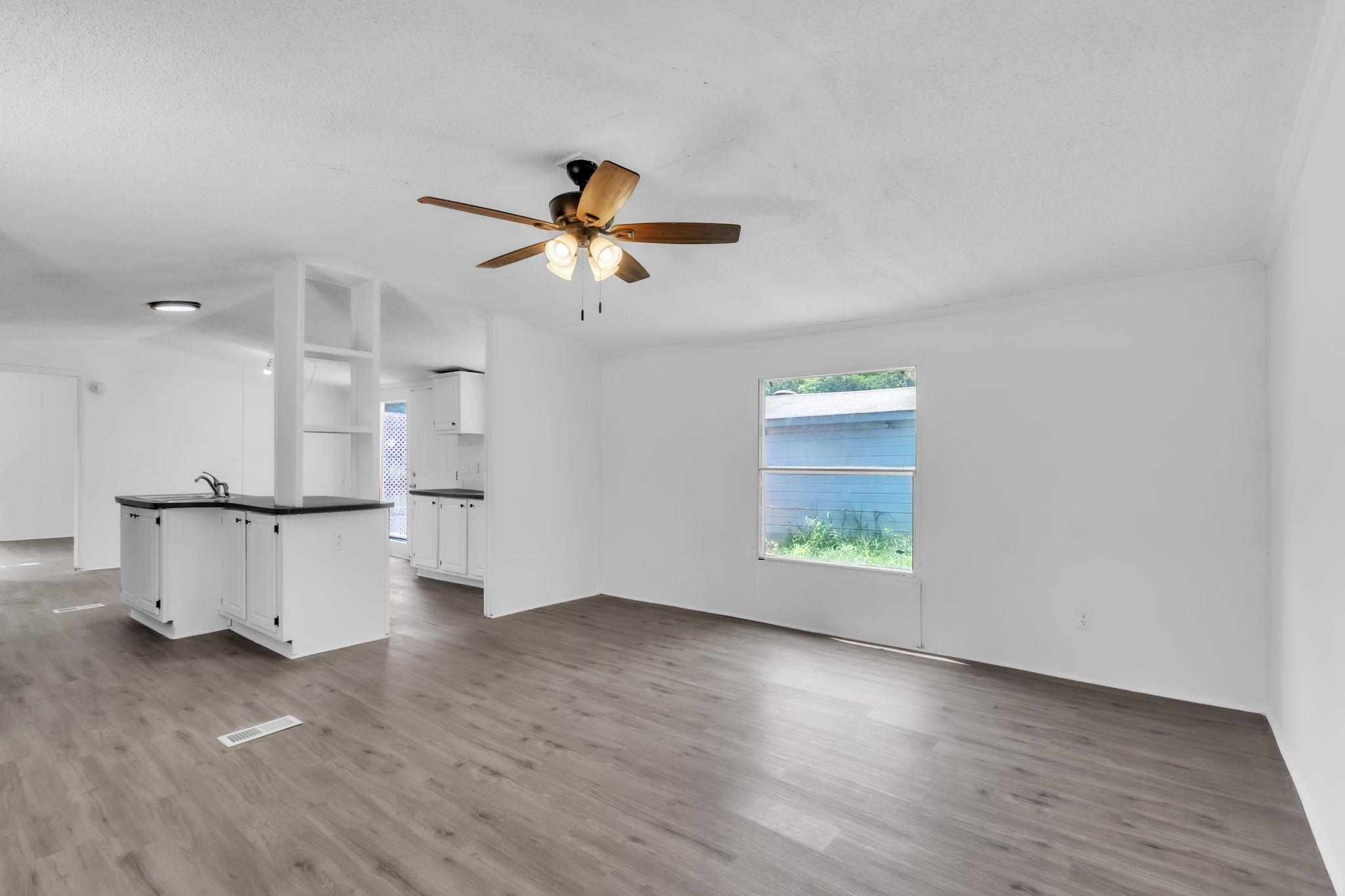 118 Sulphur Springs Road Property Photo 5