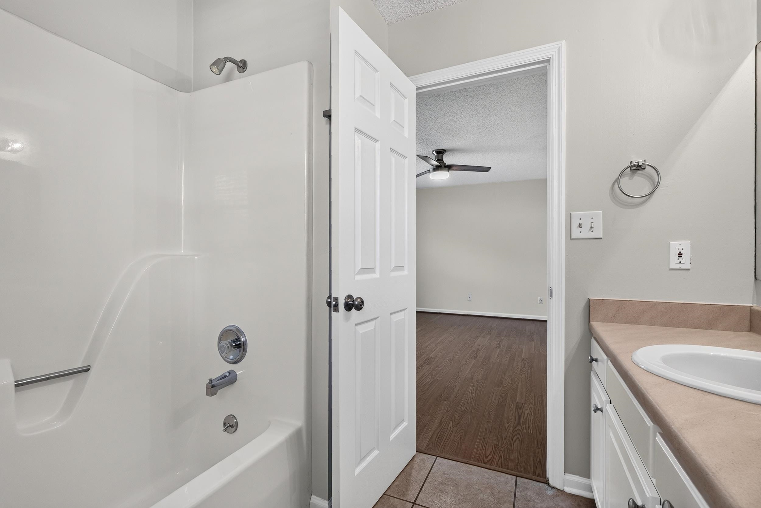 142 Caroway Court Property Photo 28