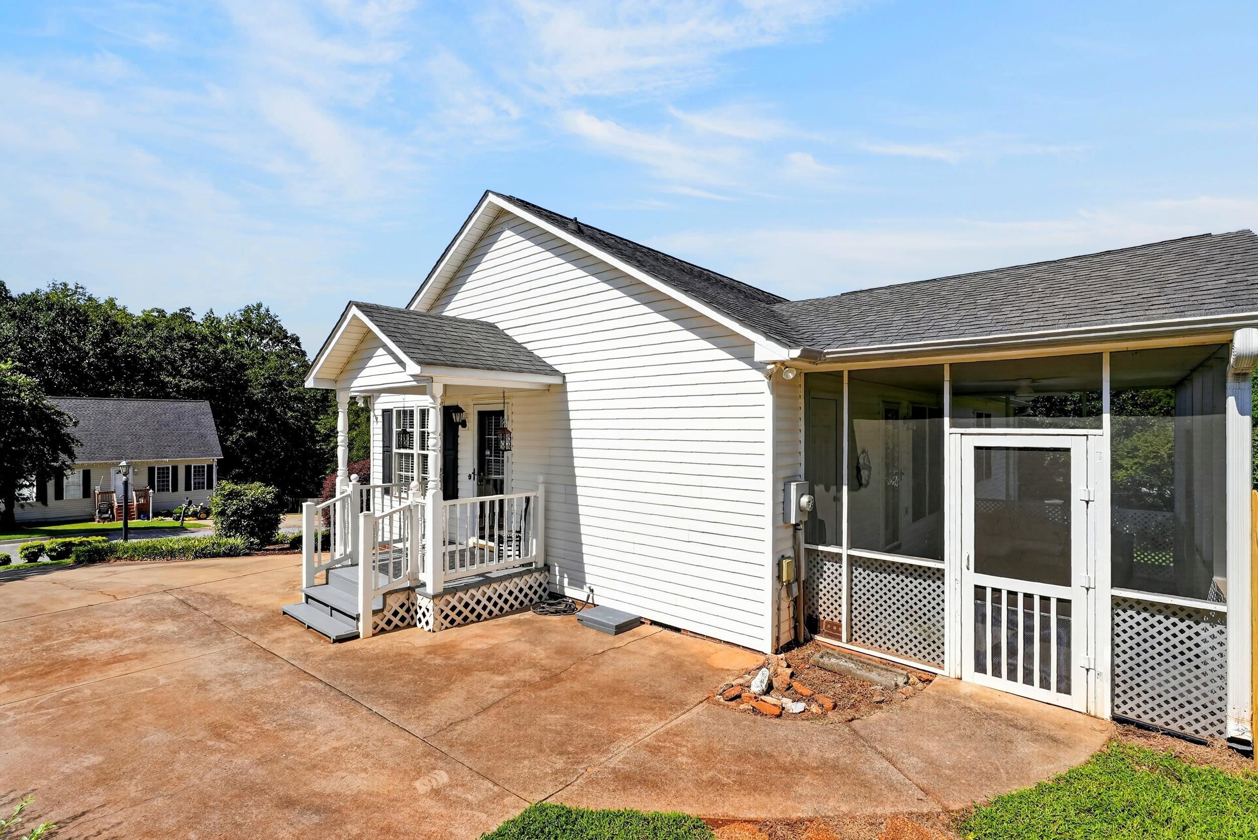 142 Caroway Court Property Photo 30