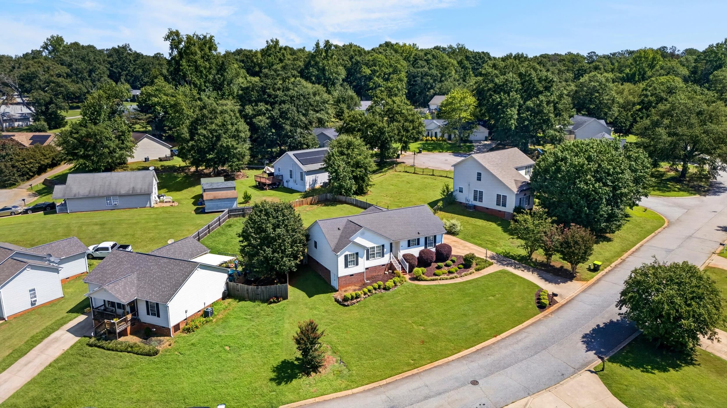 142 Caroway Court Property Photo 35