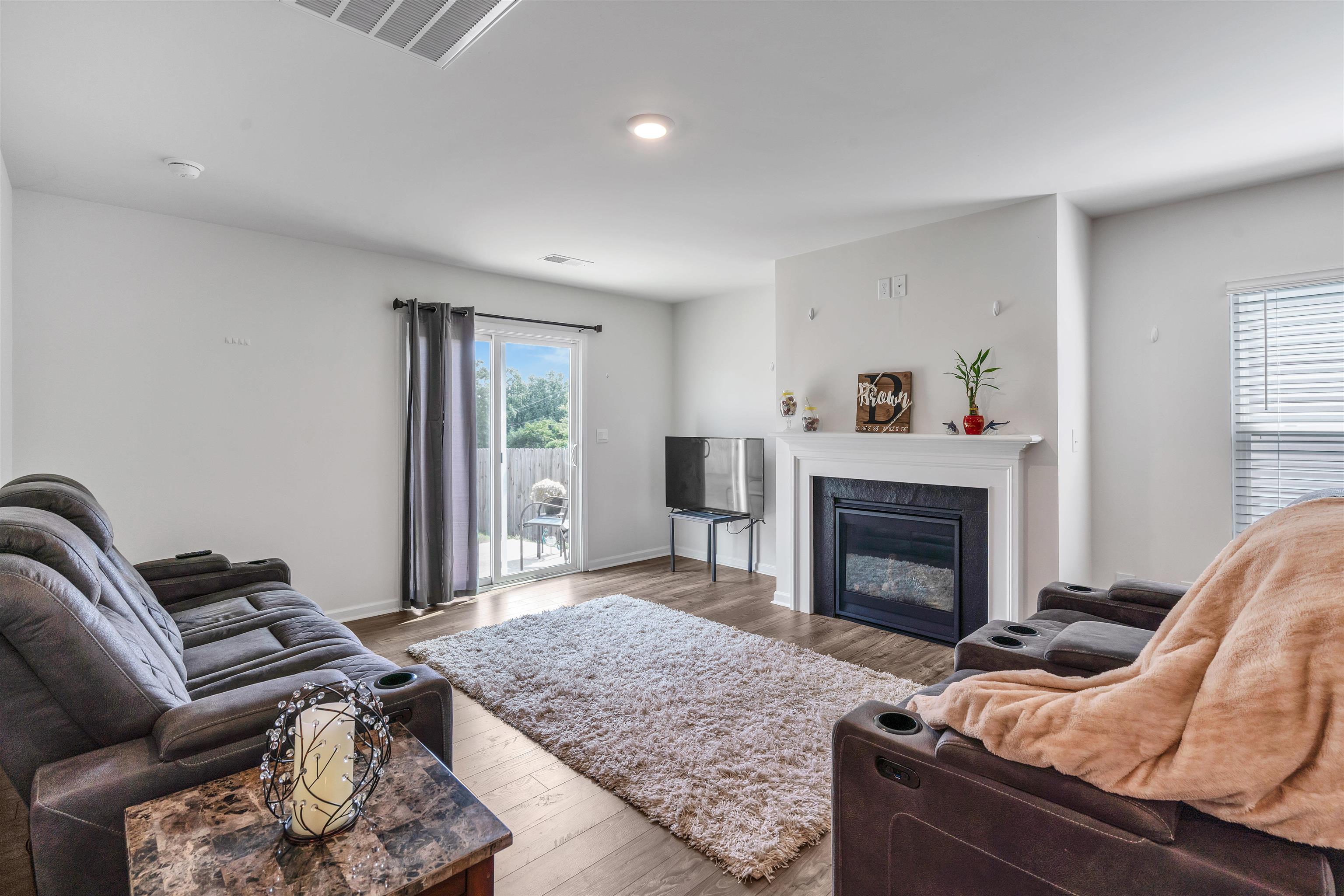 1808 Bridle Lane Property Photo 15